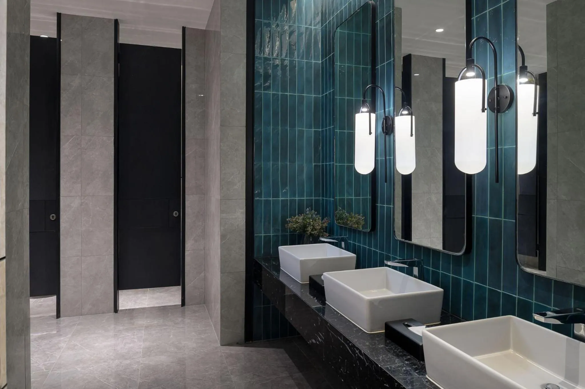 Bathroom in Holiday Inn & Suites Siracha Laemchabang by IHG