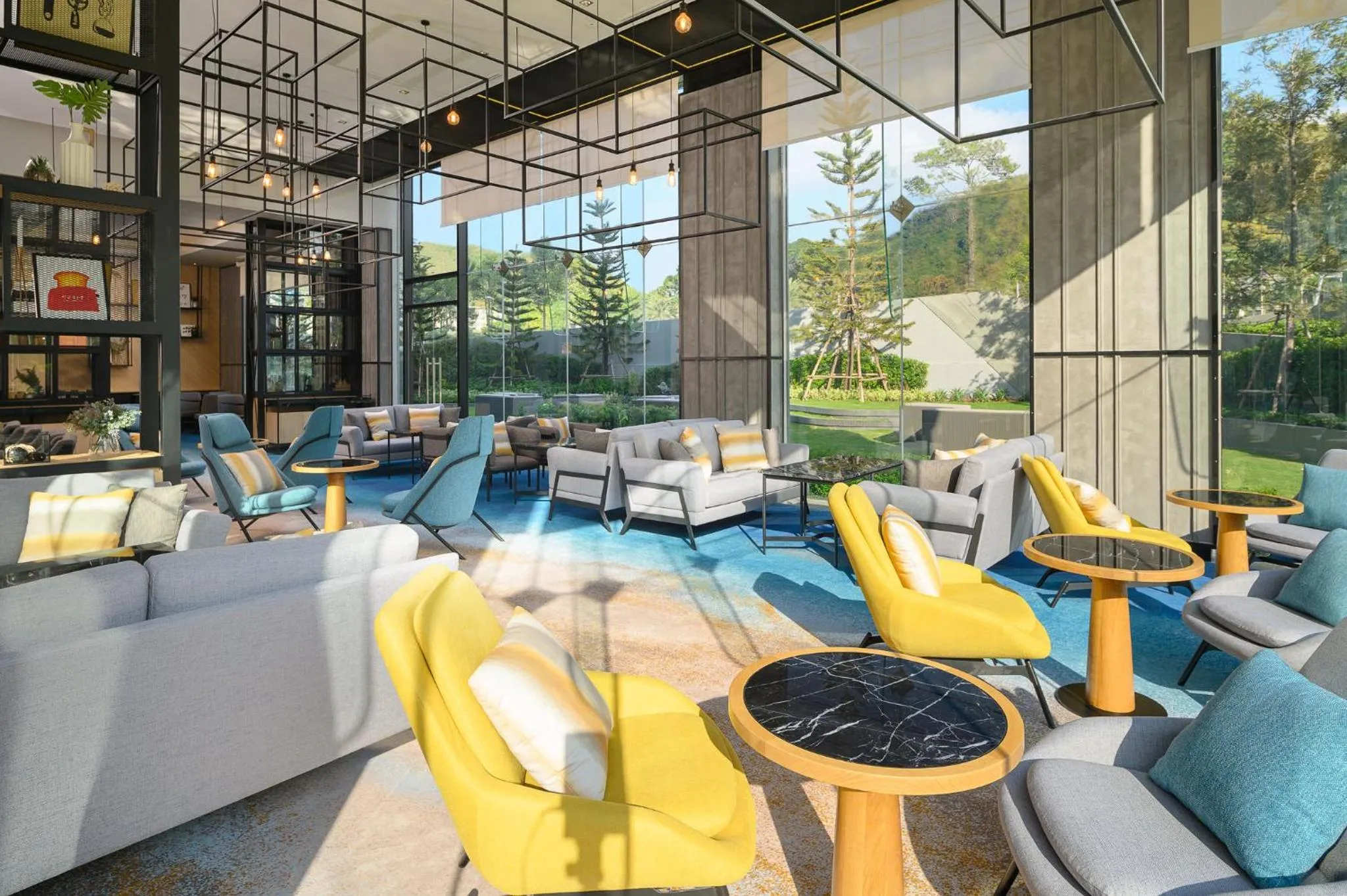 Restaurant/places to eat in Holiday Inn & Suites Siracha Laemchabang by IHG