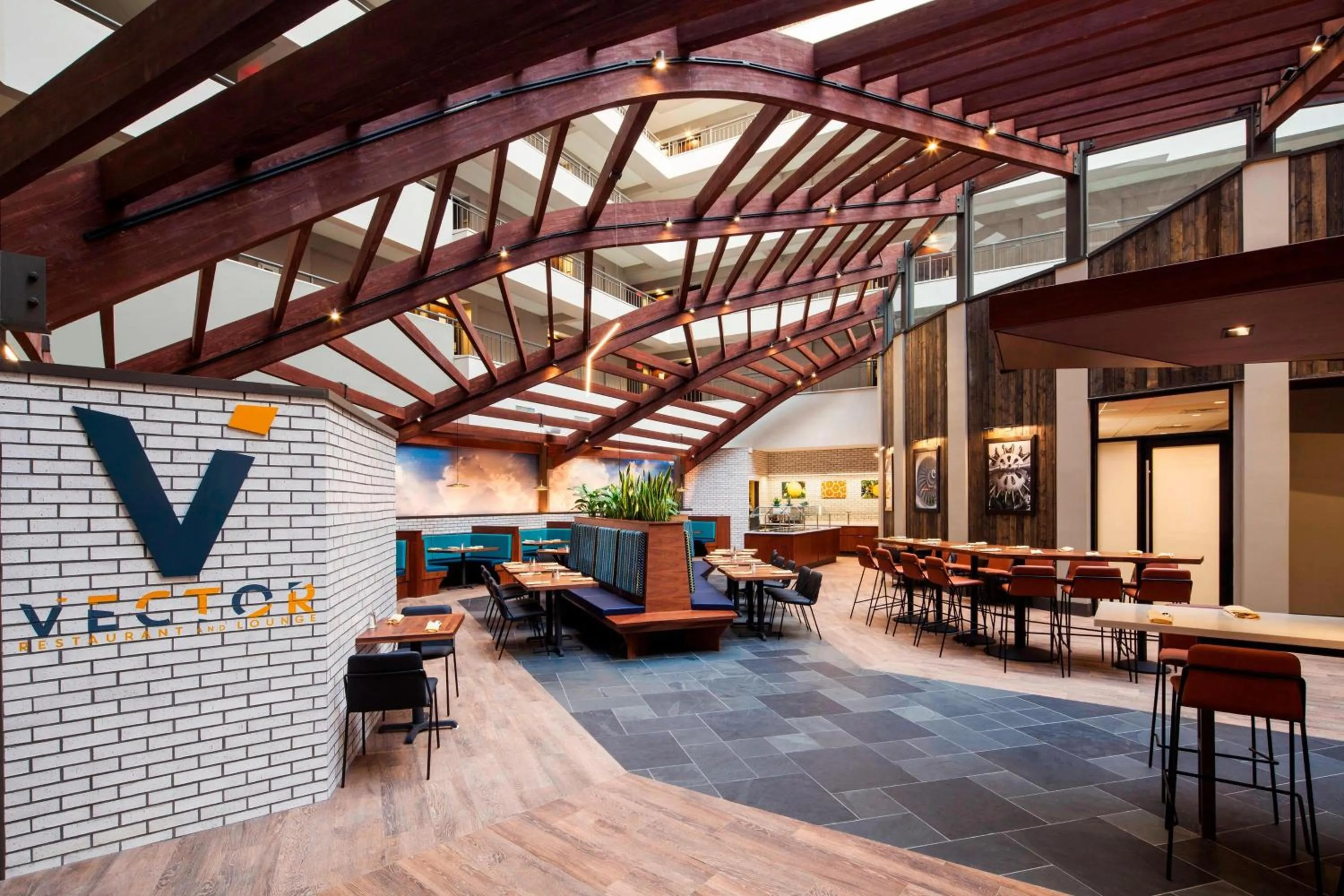 Restaurant/places to eat in Sheraton Suites Philadelphia Airport