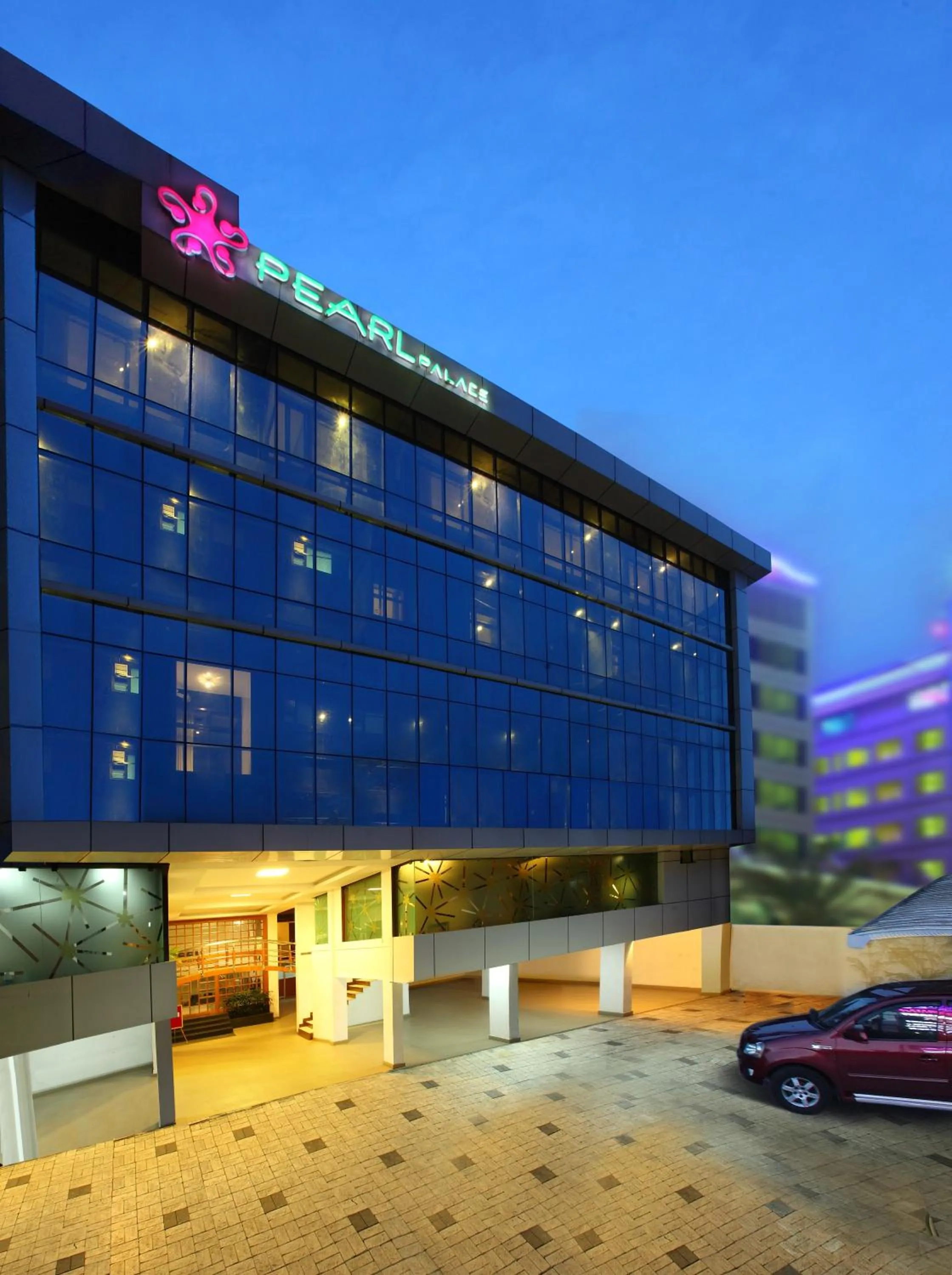 Property building in Hotel Pearl Palace