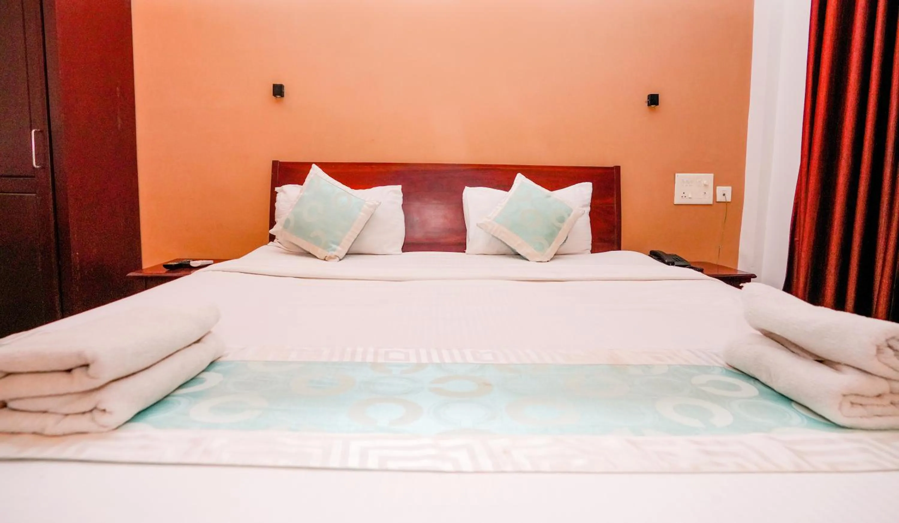 Bedroom, Bed in Hotel Pearl Palace