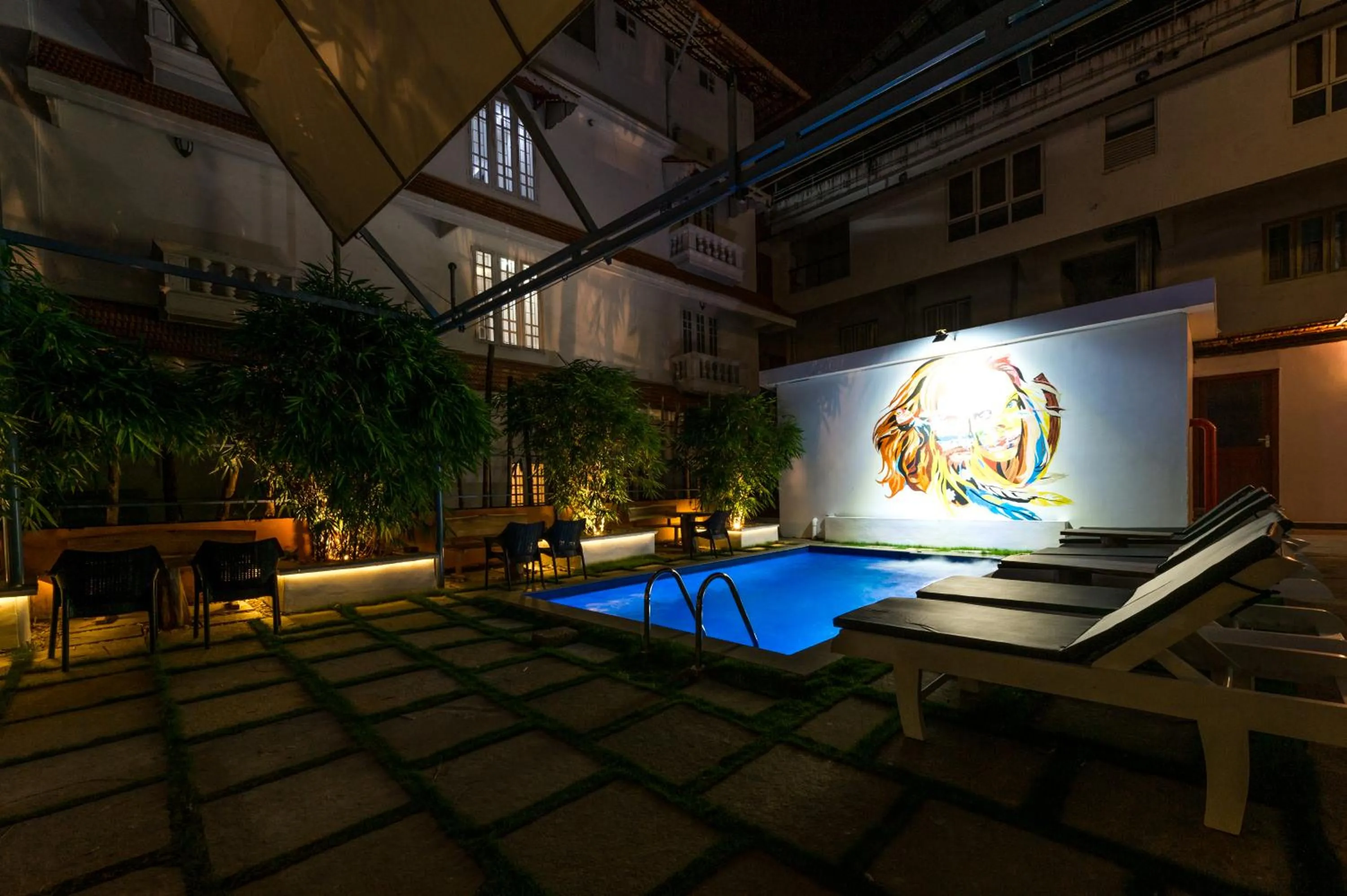 Night in No. 18 Hotel