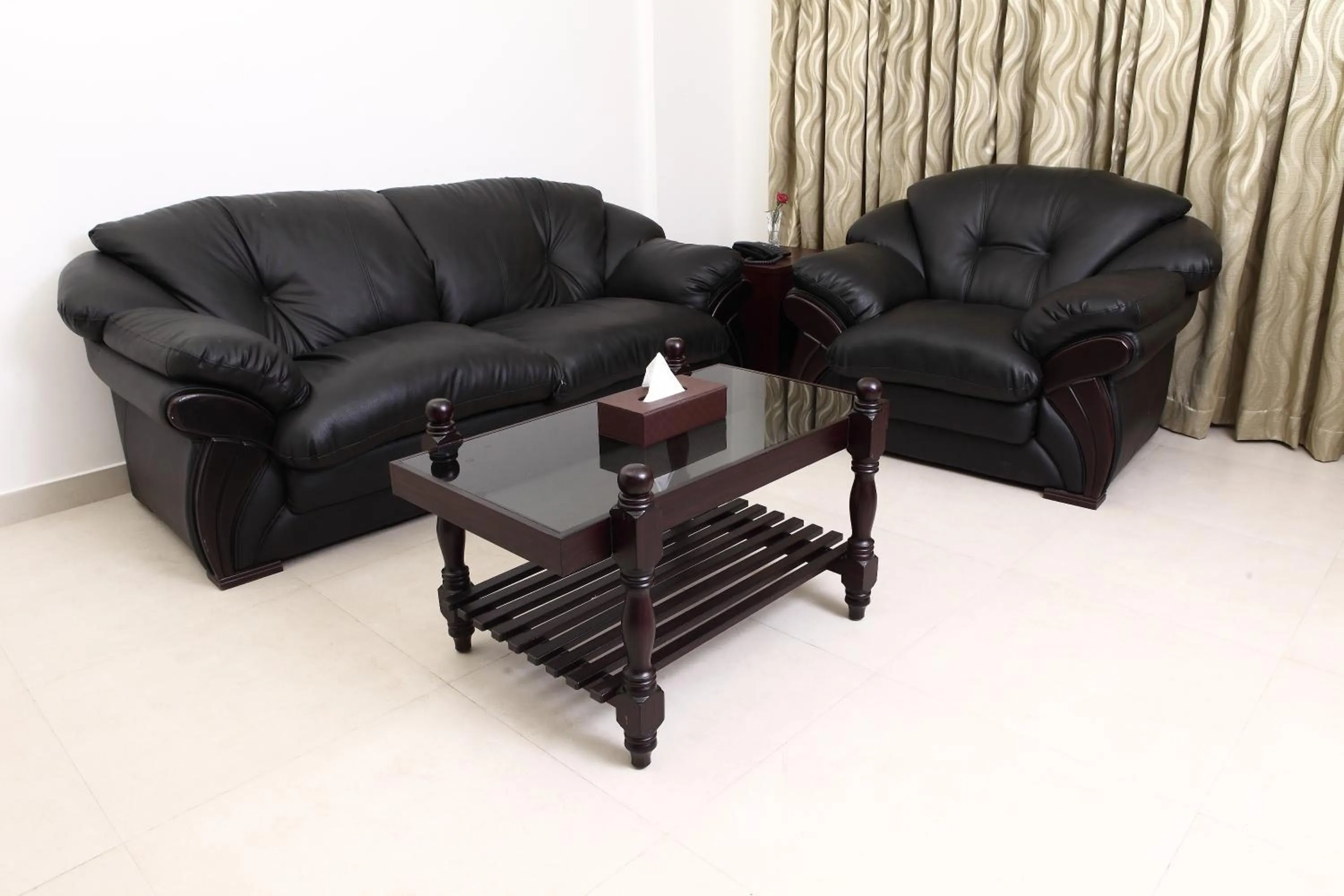 Living room in No. 18 Hotel