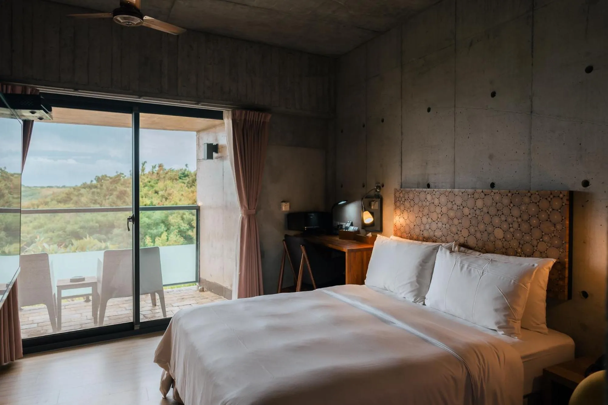 Balcony/Terrace, Bed in The Light