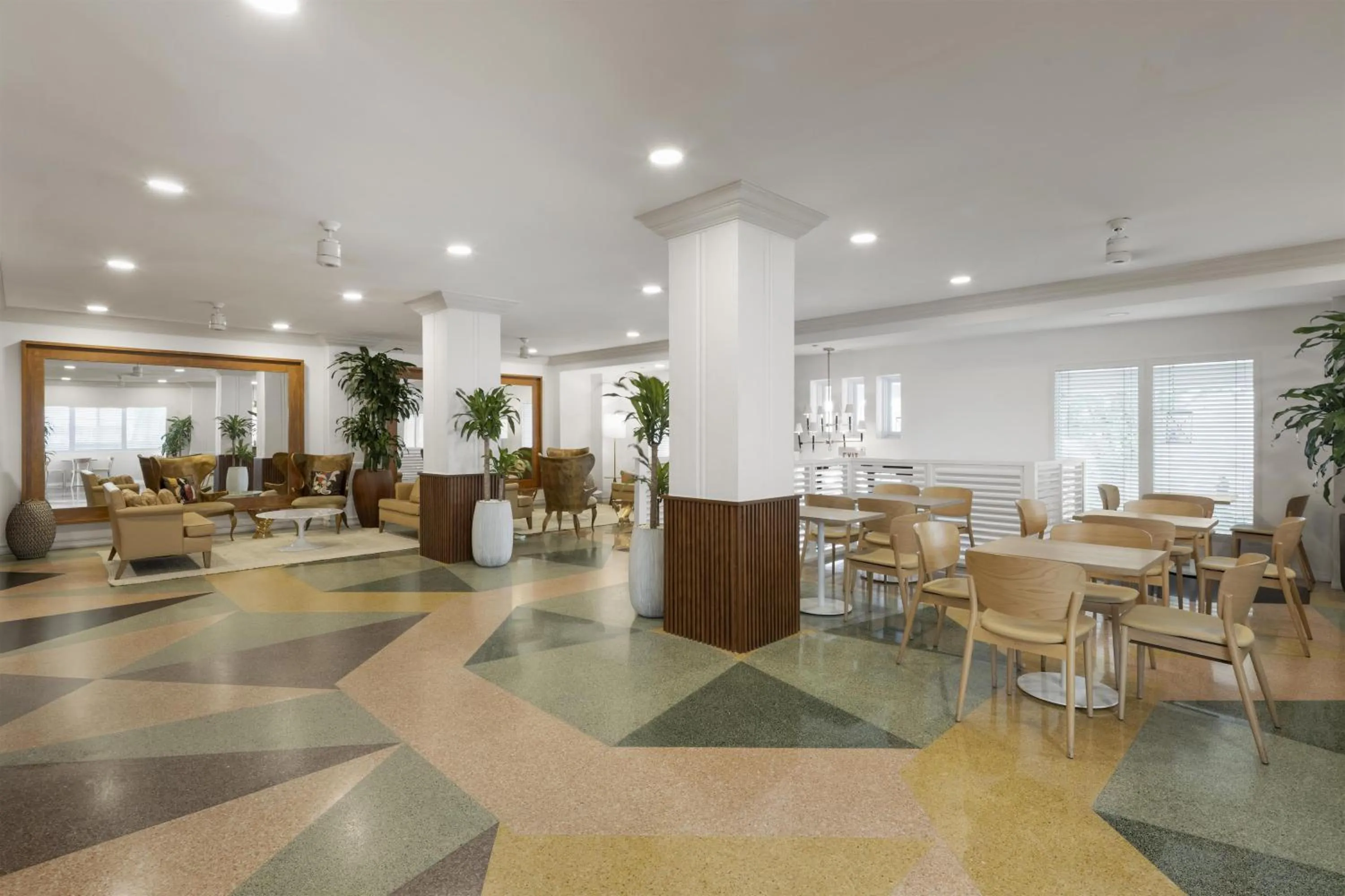 Lobby or reception in Townhouse Hotel, BW Signature Collection