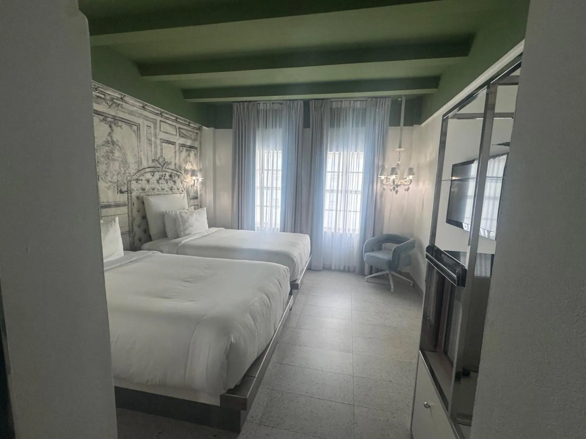 Bed in Townhouse Hotel, BW Signature Collection