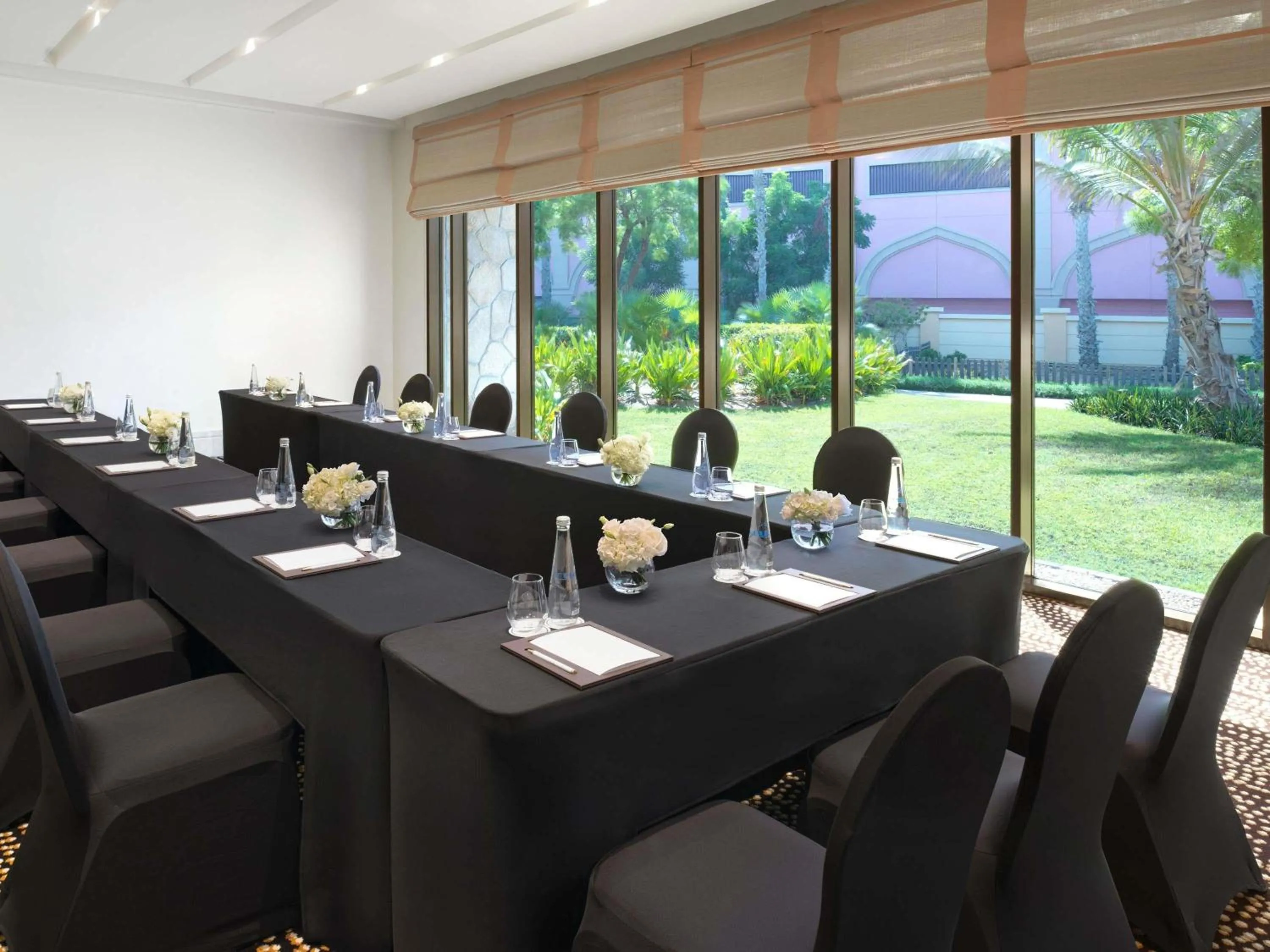Meeting/conference room in Sofitel Dubai The Palm Resort & Spa