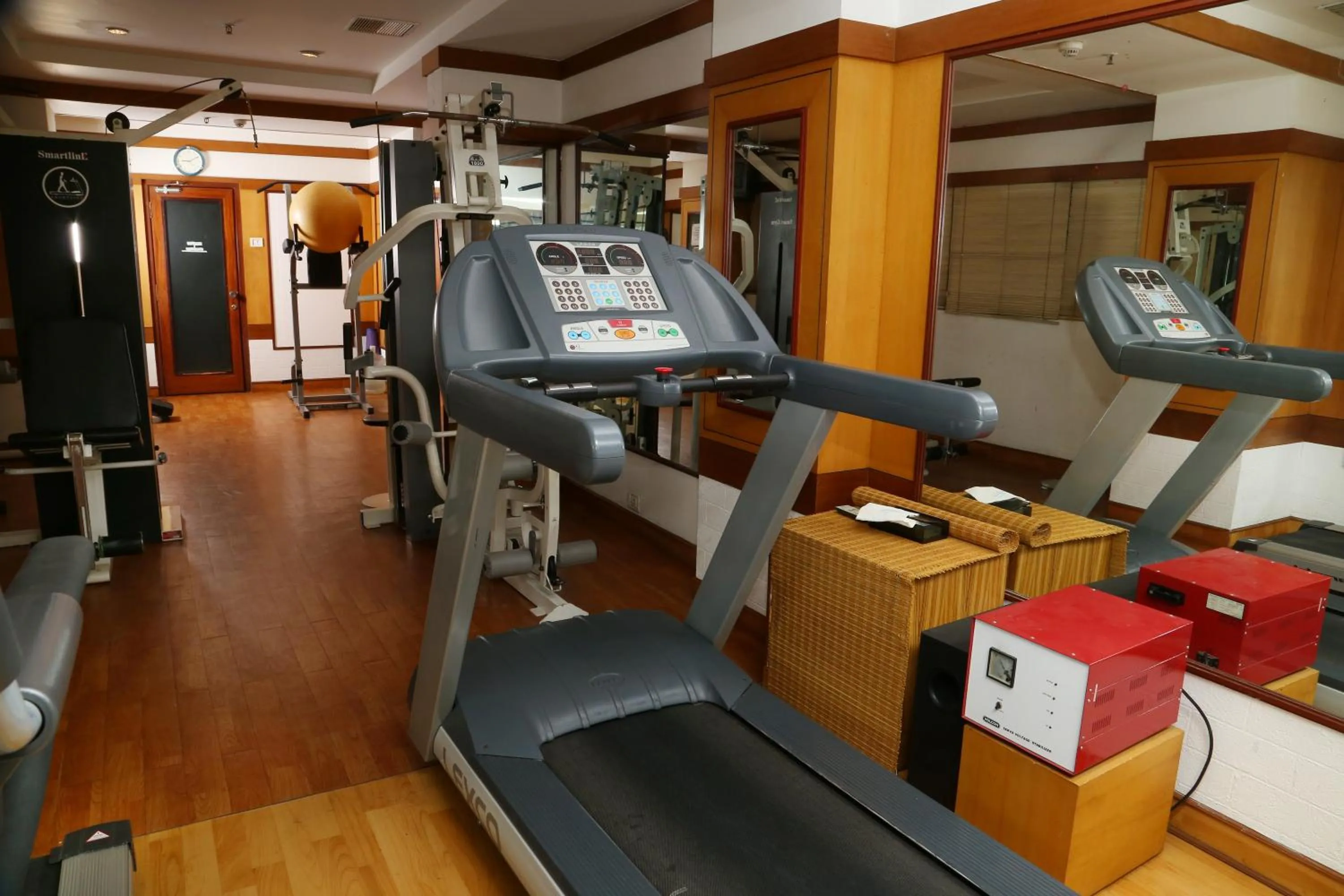 Fitness centre/facilities in Gokulam Park Hotel & Convention Centre