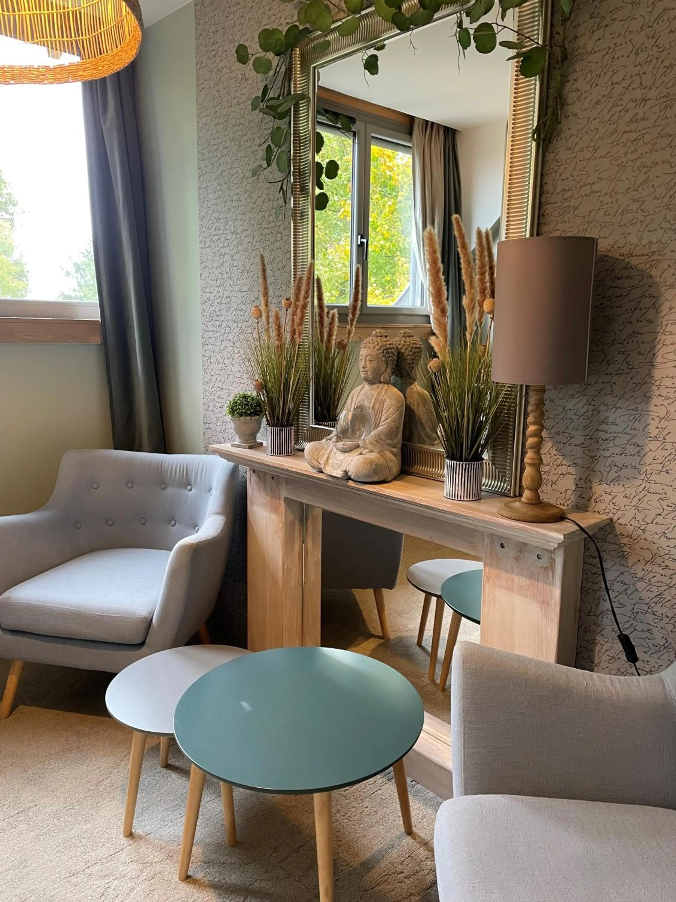 Living room in La Bastide de Barbizon