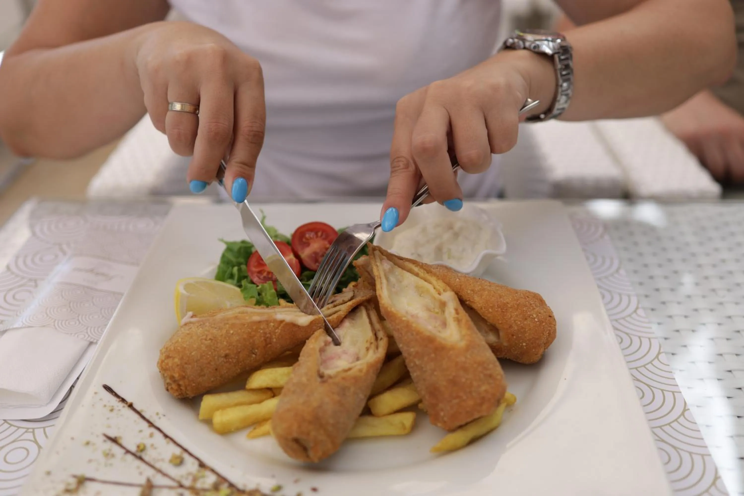 Food and drinks in Integra Hotel