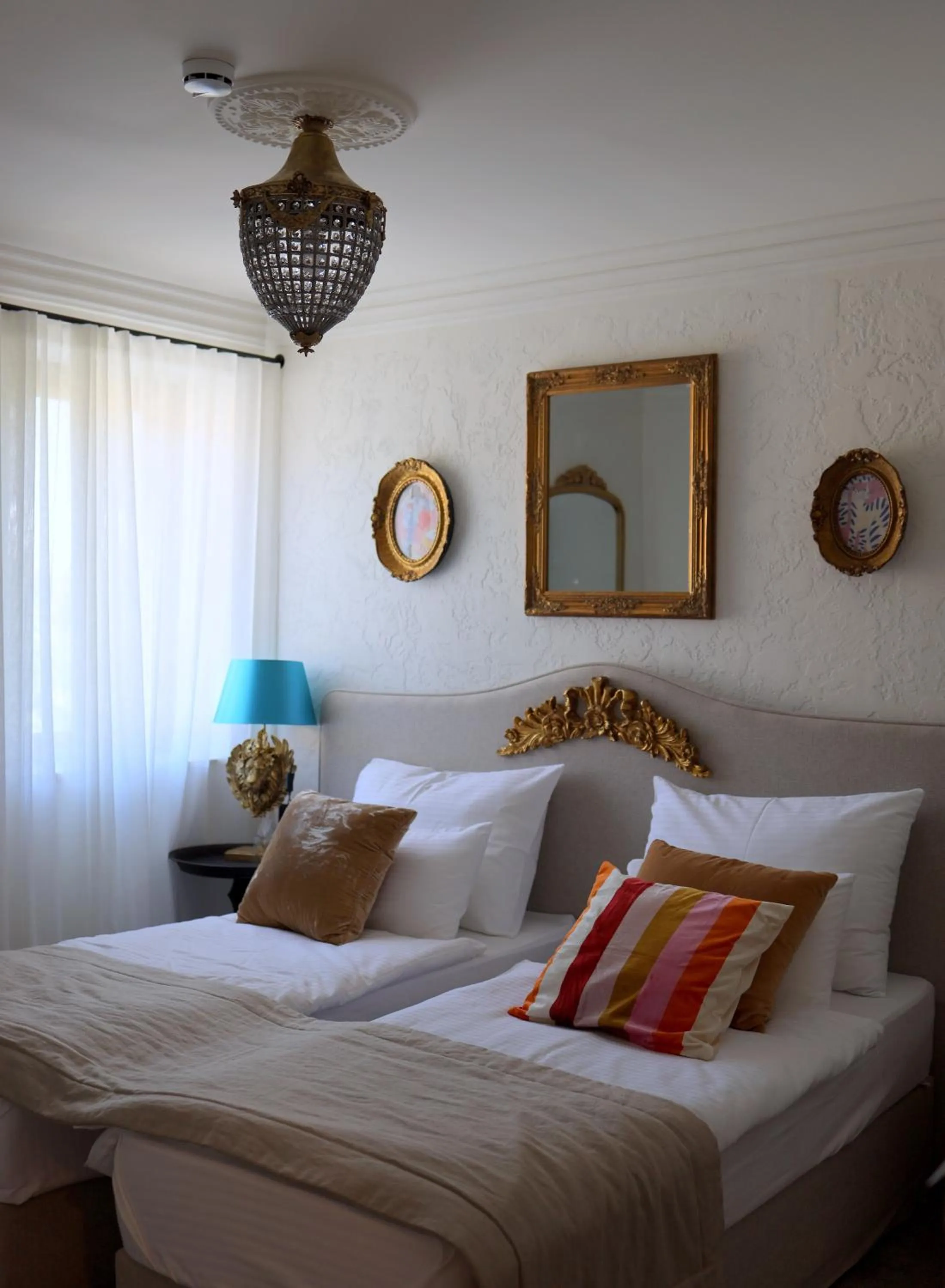 Decorative detail, Bed in Integra Hotel