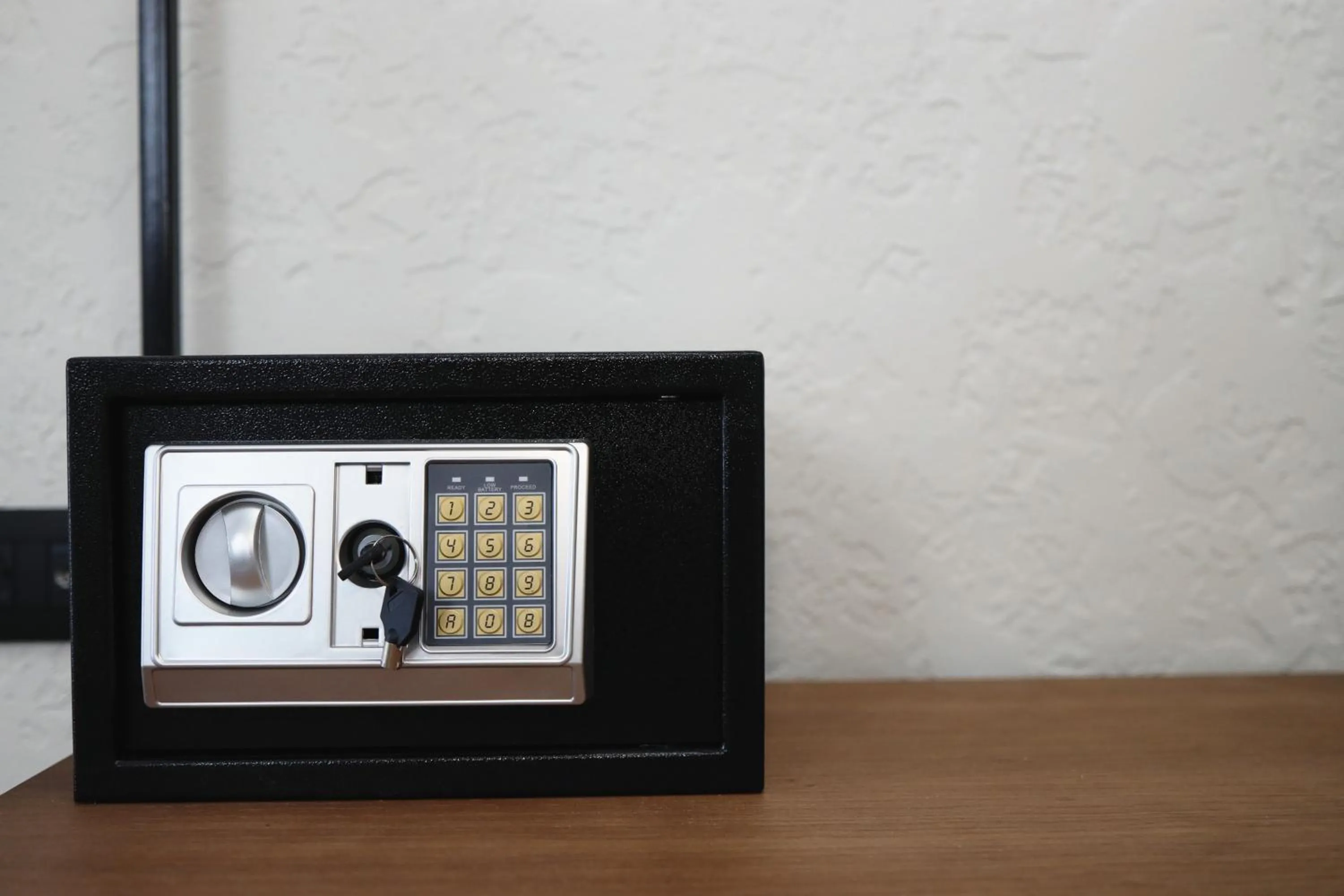 safe in Integra Hotel