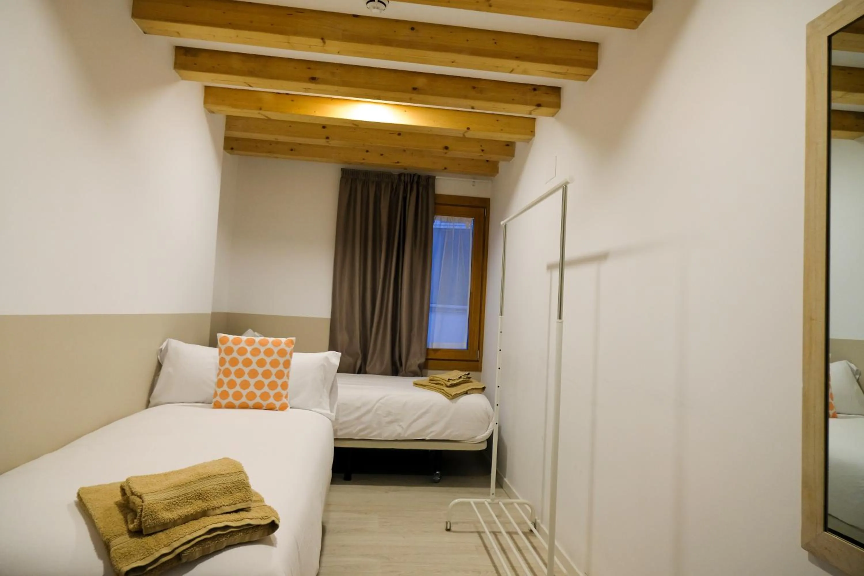 Bed in Silken Casa Platerias Siglo XV