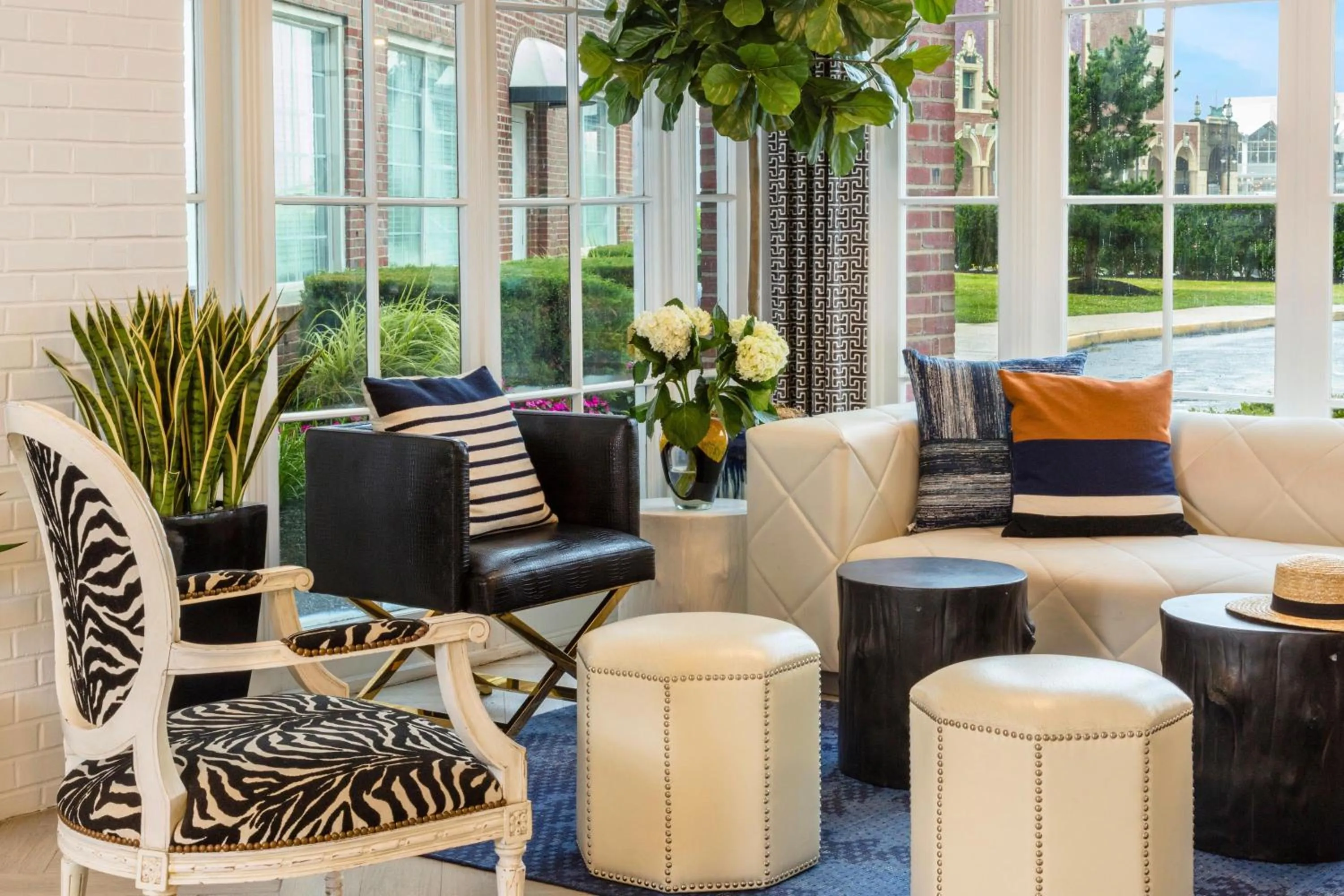 Lobby or reception in Berkeley Oceanfront Hotel
