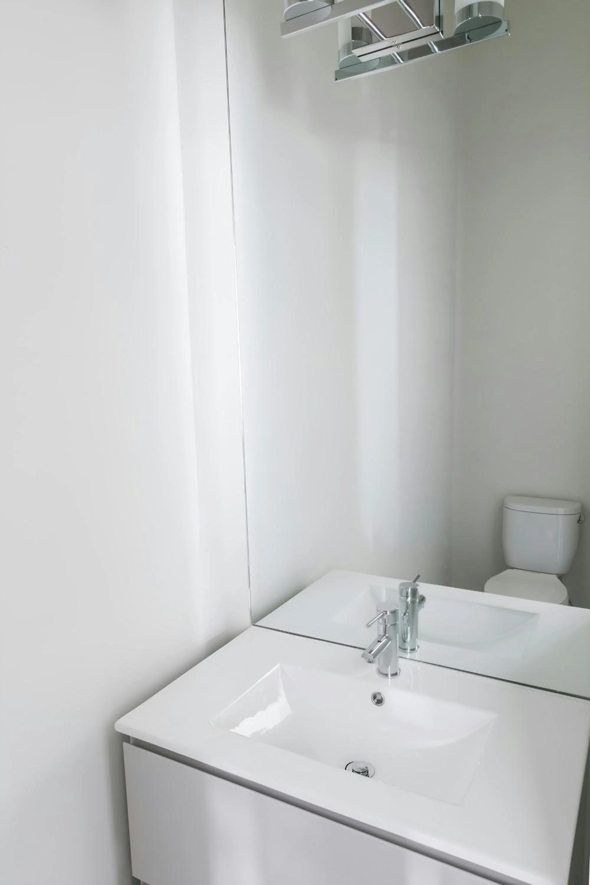 Bathroom in Sonder by Marriott Bonvoy Greektown Apartments