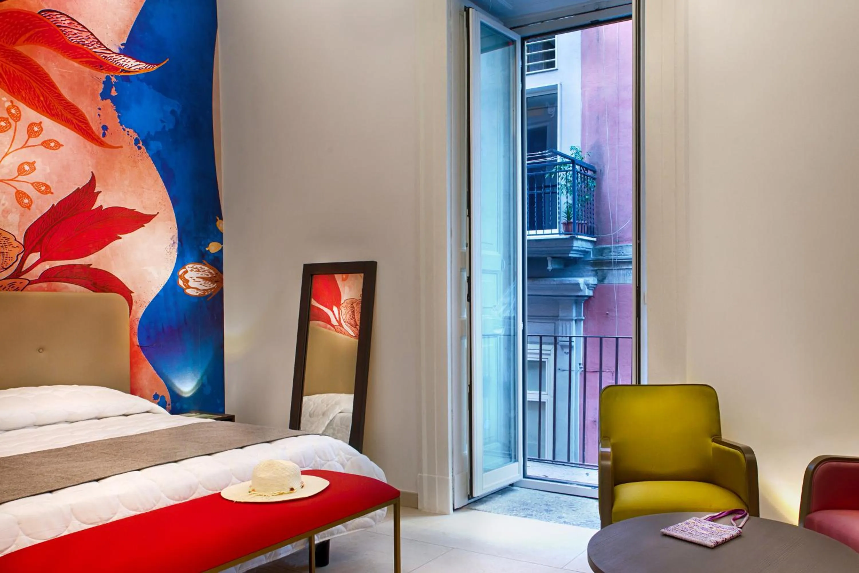 Photo of the whole room, Bed in B&B Napoli Time