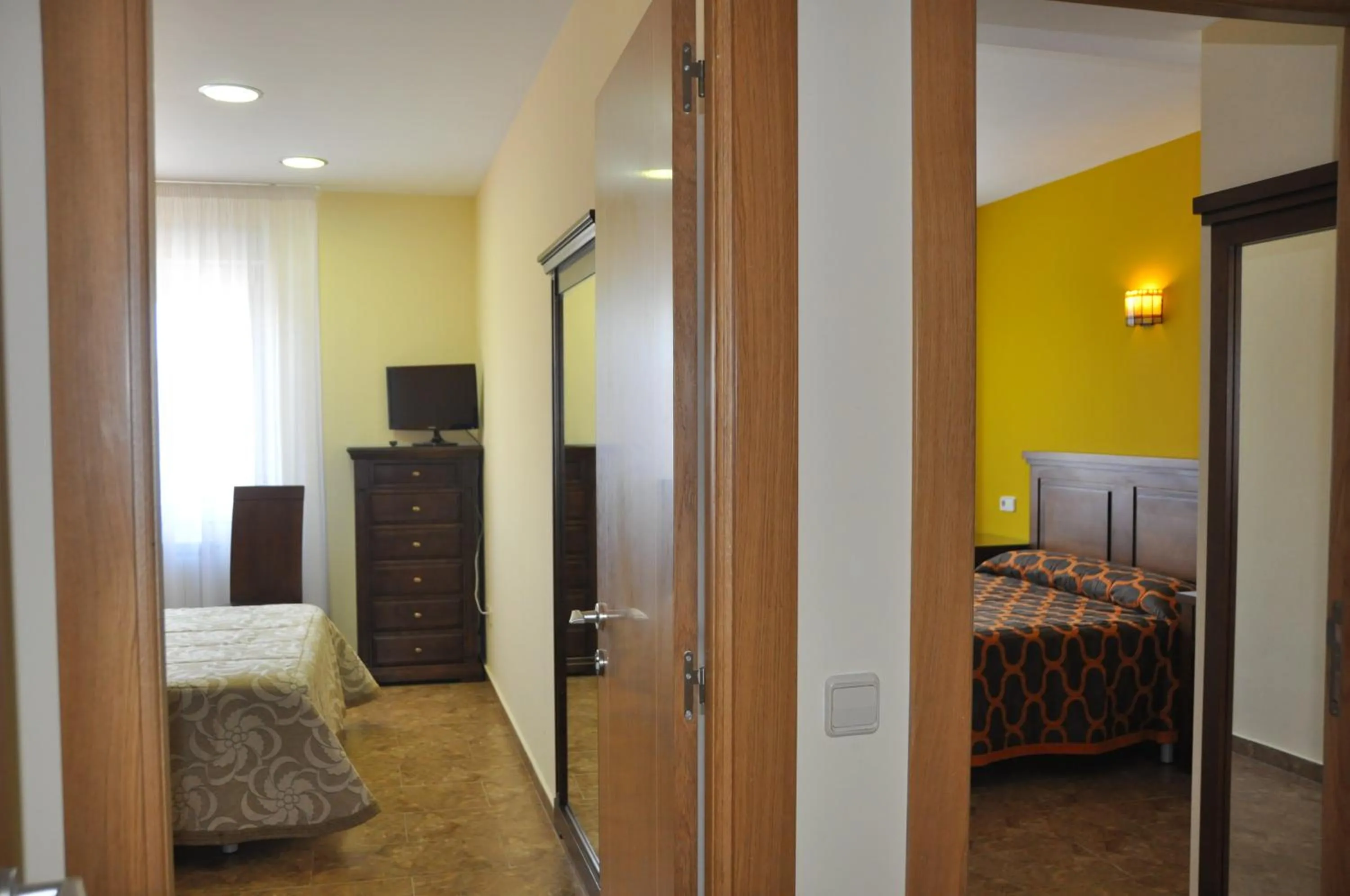 Decorative detail, Bed in Hotel de Alba