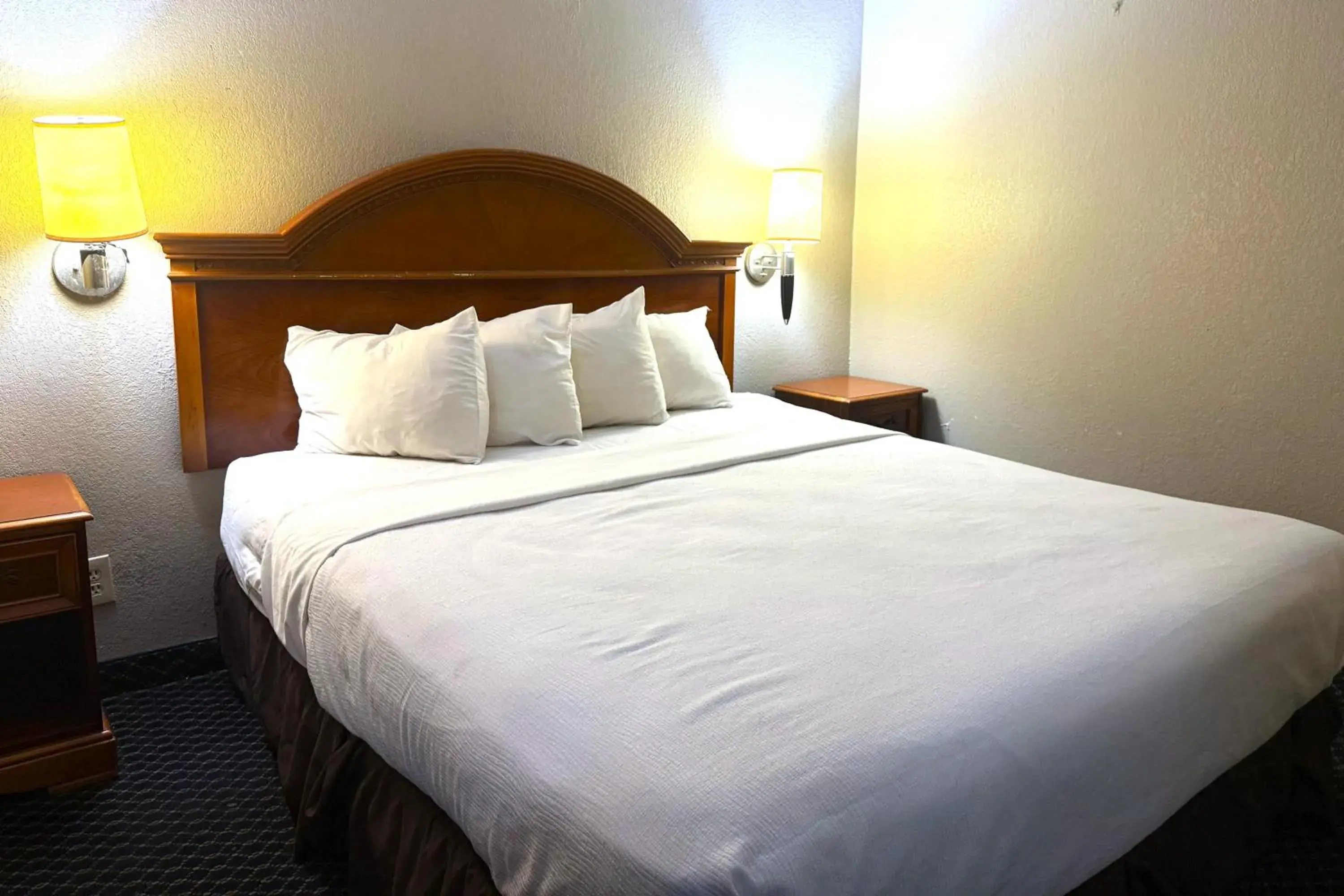 Suite - King Bed Non - Smoking in Homegate Studios & Suites San Antonio Medical Center Suite - King Bed Non - Smoking in Homegate Studios & Suites San Antonio Medical Center
