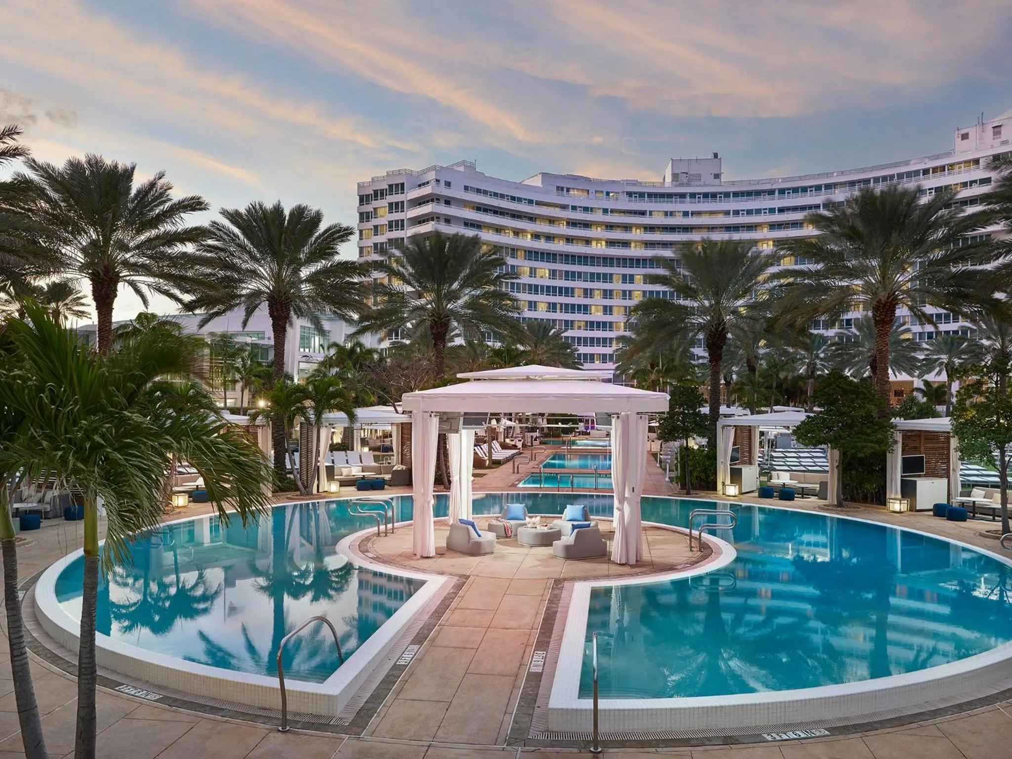 Pool view in Fontainebleau Miami Beach