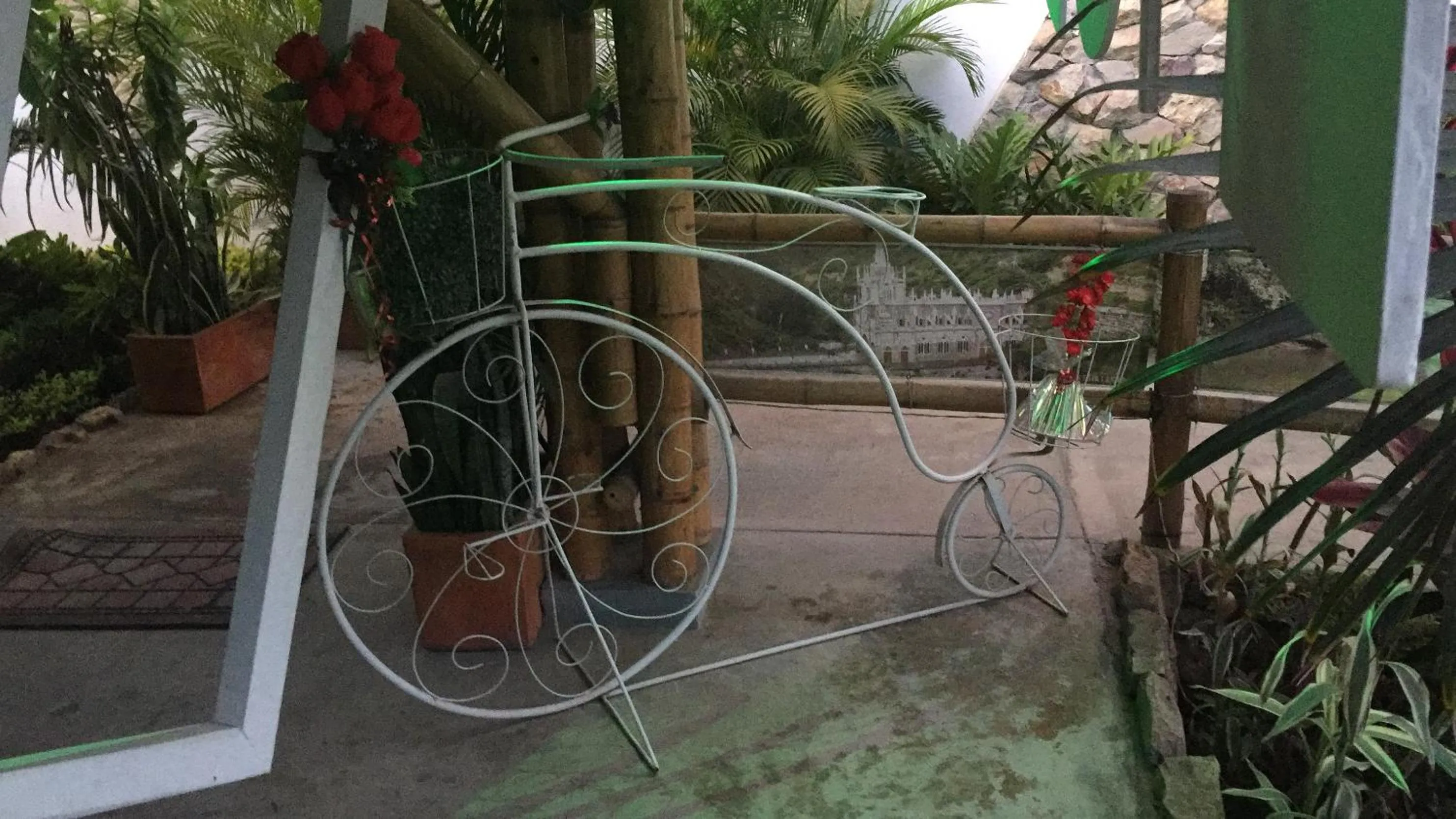 Restaurant/places to eat in Torettos