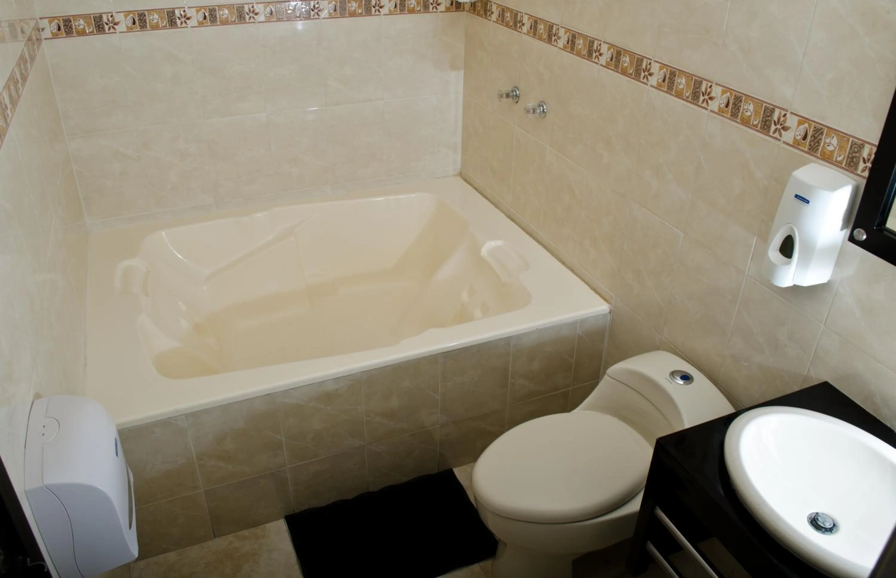 Bathroom in Torettos