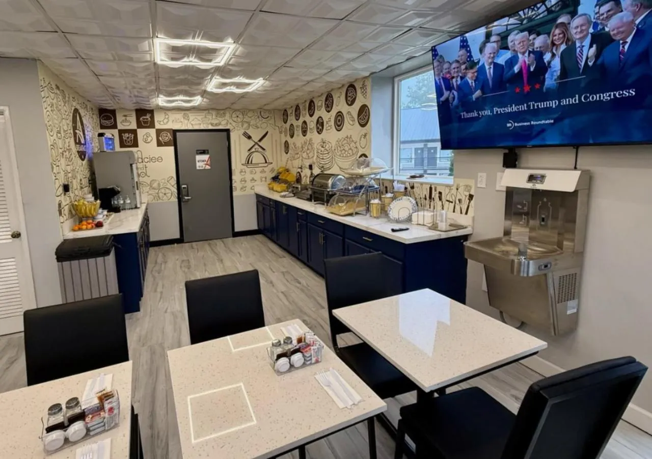 Breakfast in Lx Hotel, Powered by ACW Circle