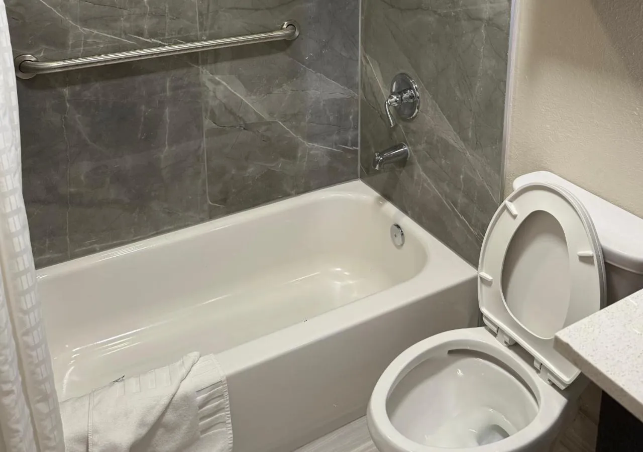 Bathroom in Lx Hotel, Powered by ACW Circle