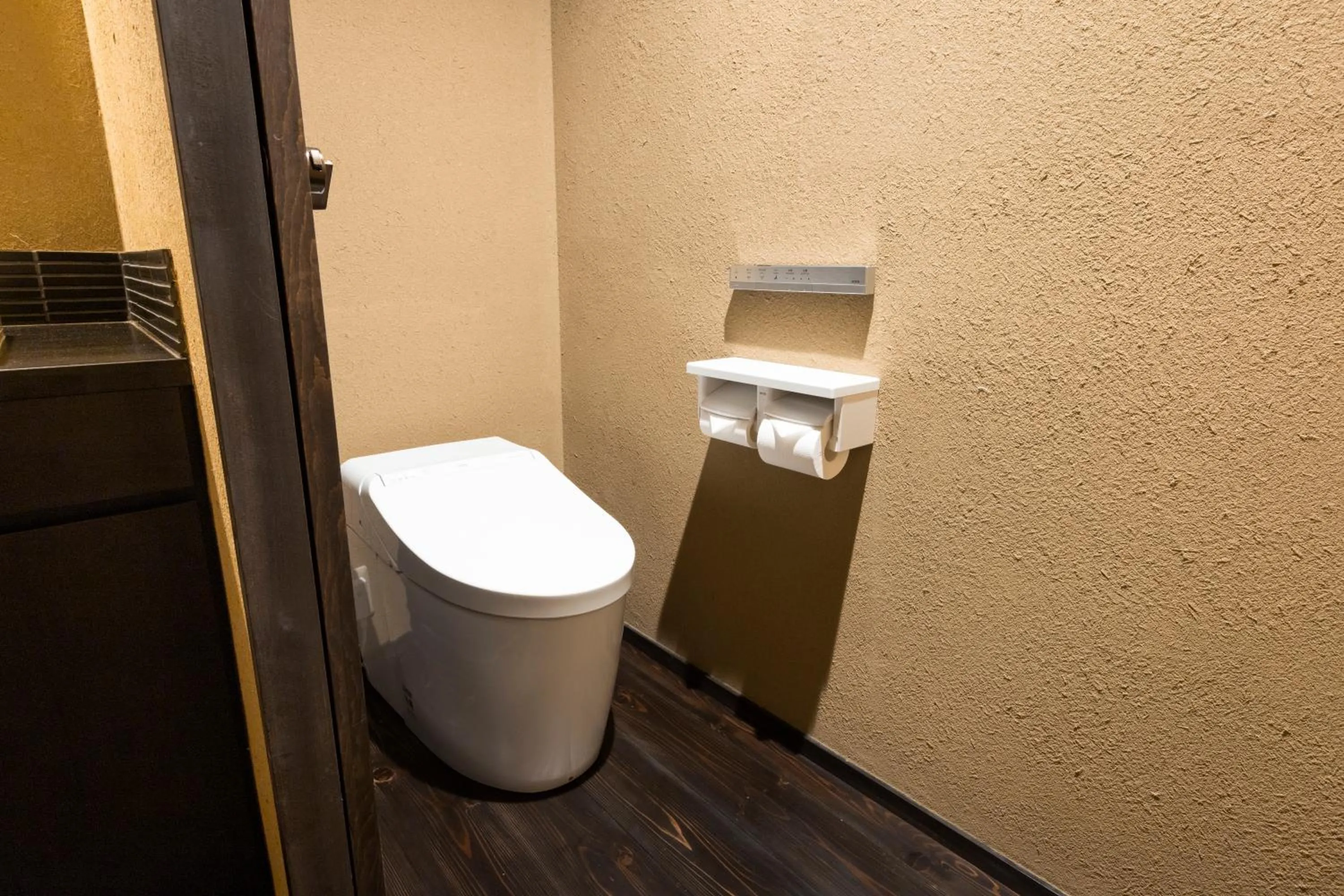 Toilet in Rinn Premium Machiya Koki