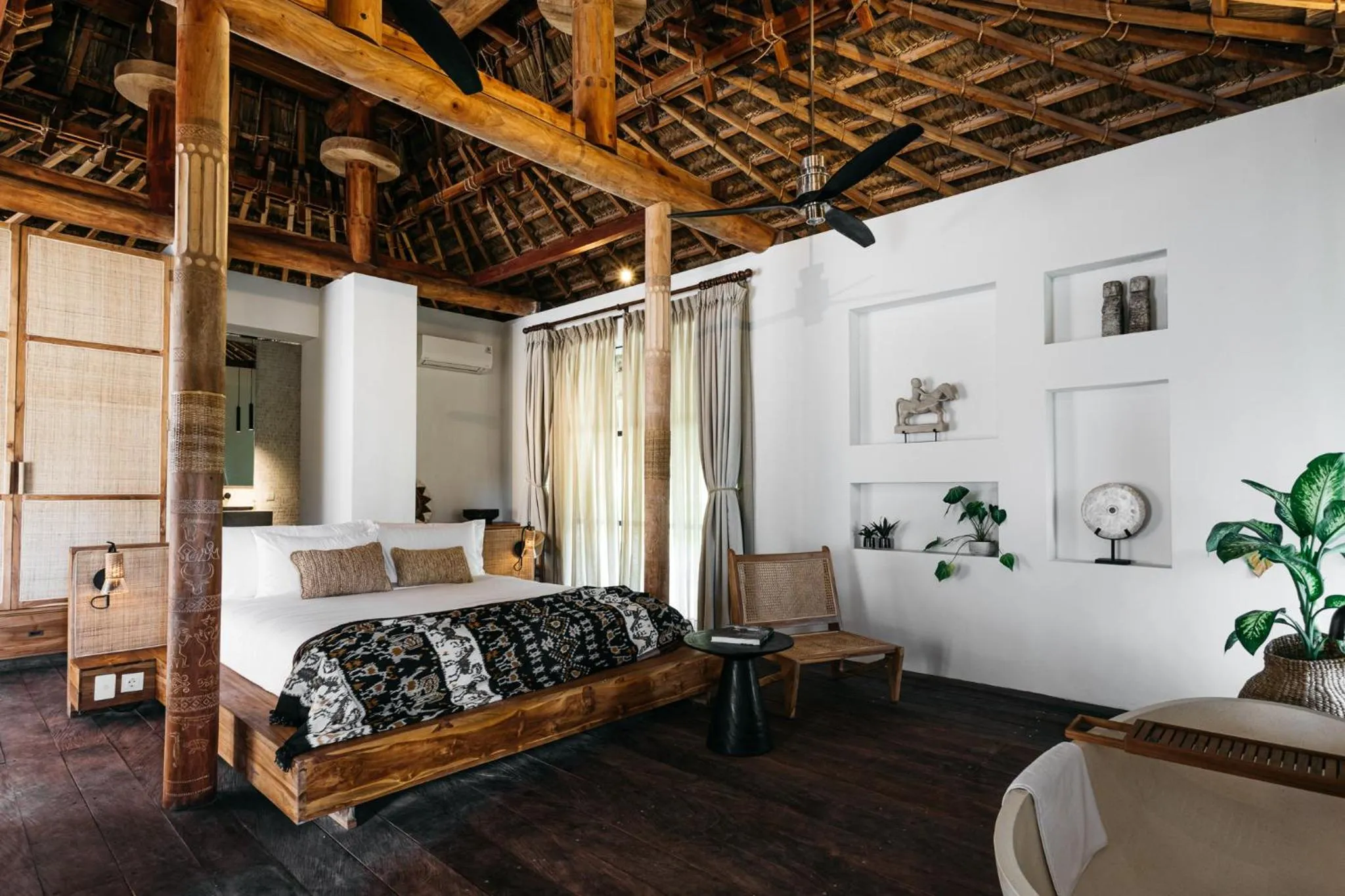 Bed in Alamayah Boutique Retreat Hotel