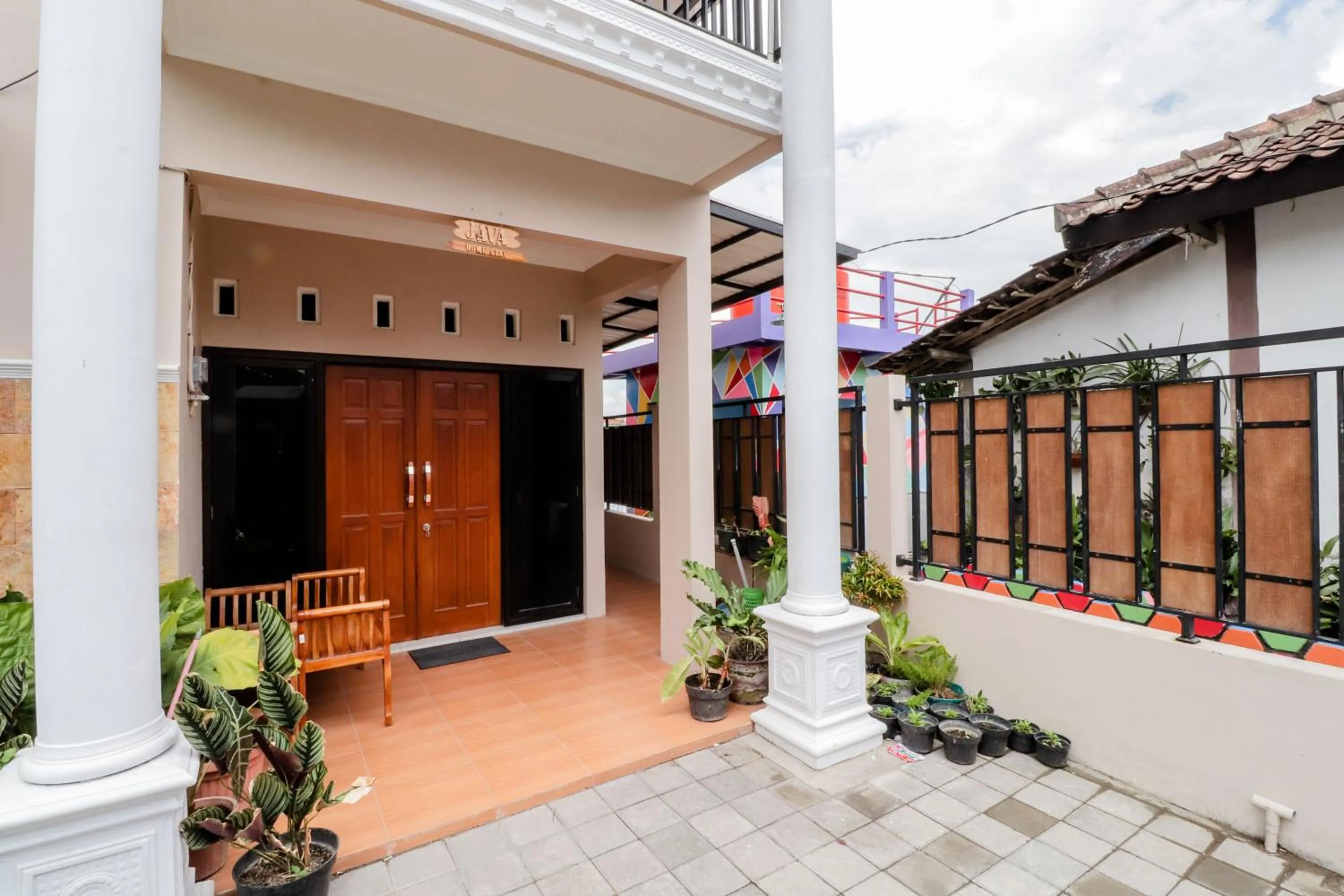 Facade/entrance in Java Homestay