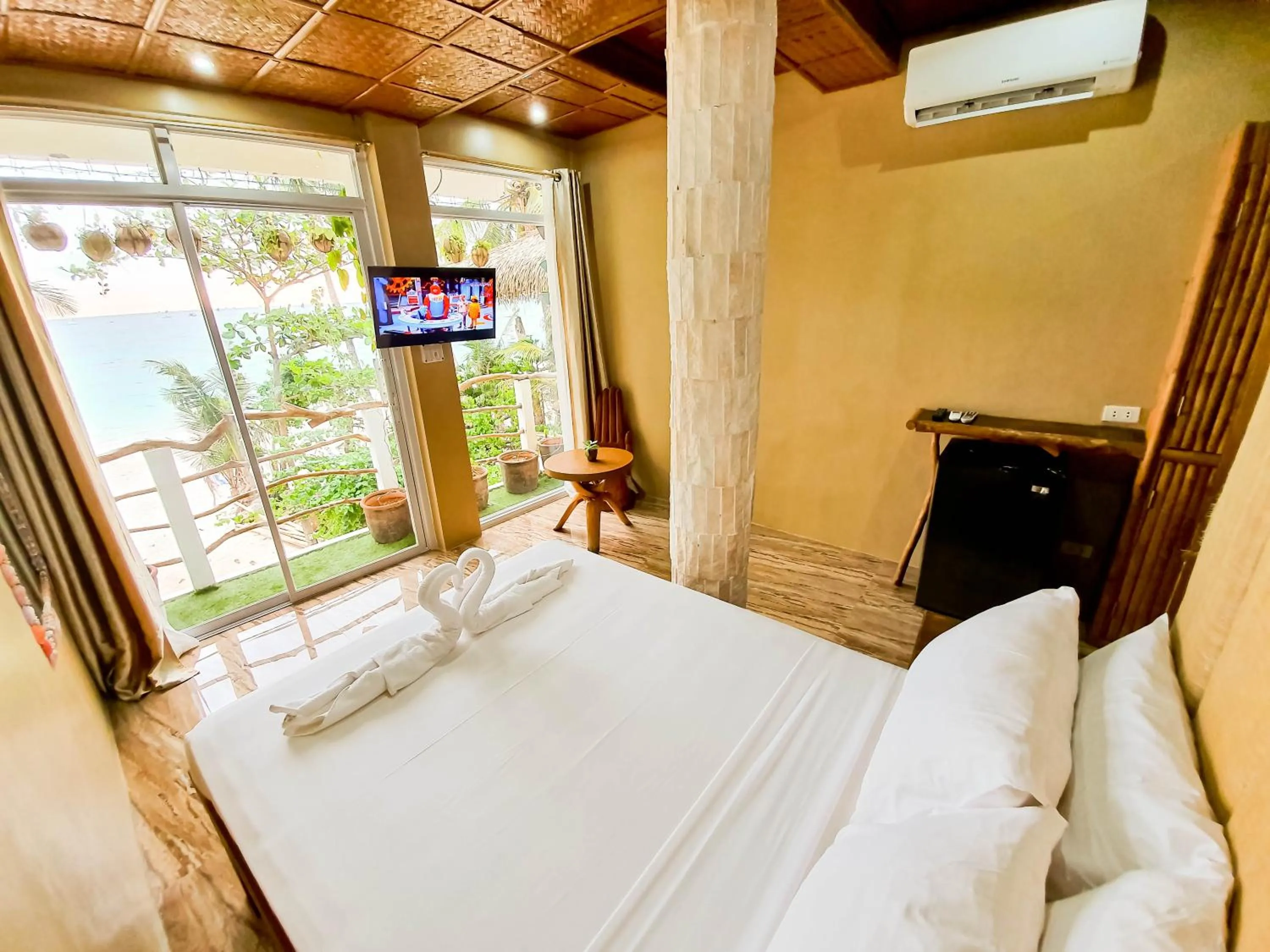 Bed in Kaiyana Boracay Beach Resort