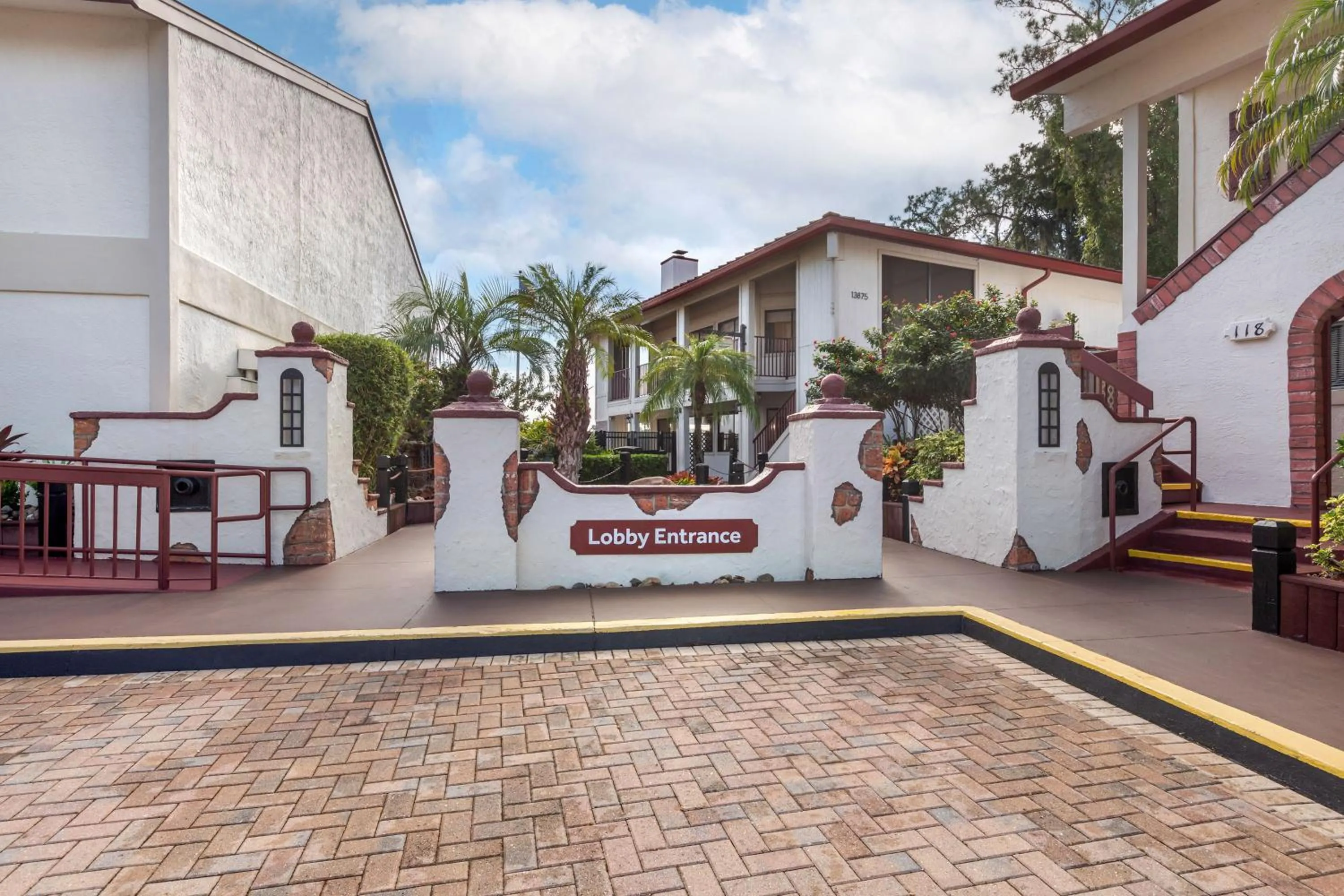 Property building in Bryan's Spanish Cove