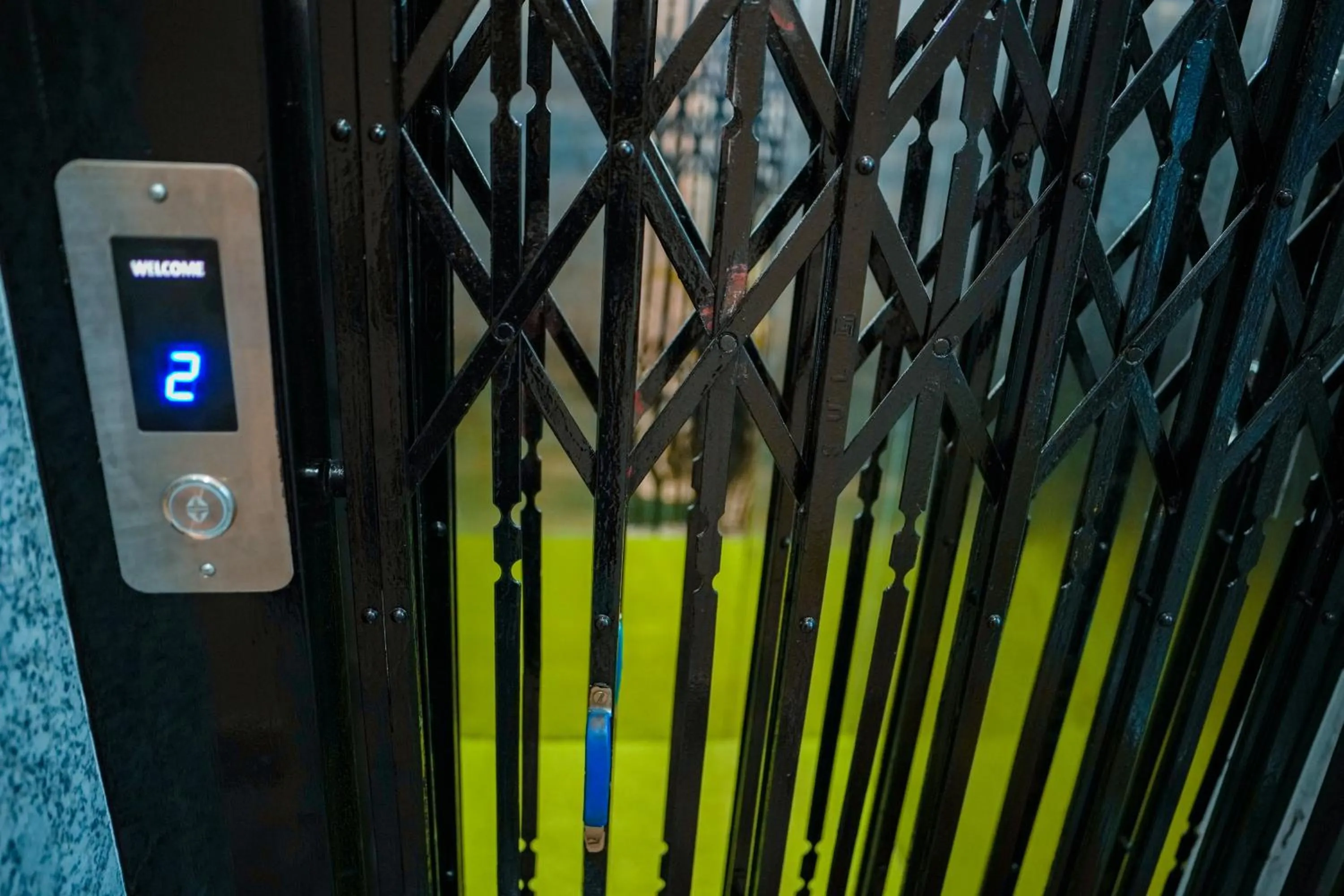 Area and facilities in Kristi Guest House, Shantiniketan