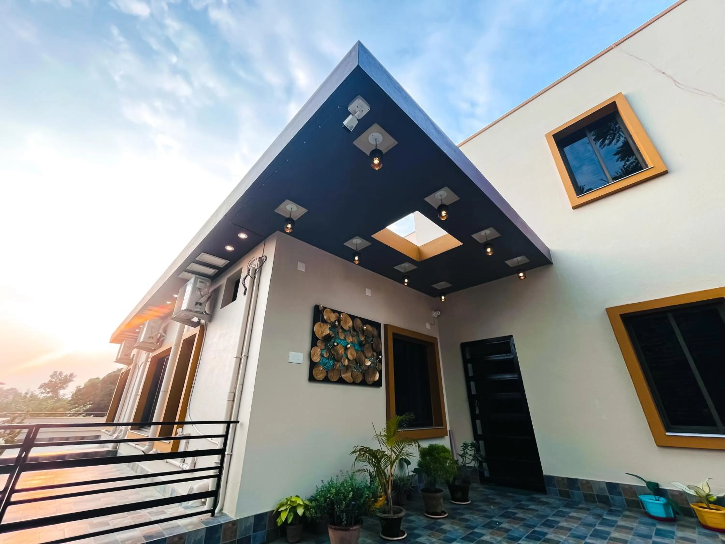 Property building in Kristi Guest House, Shantiniketan