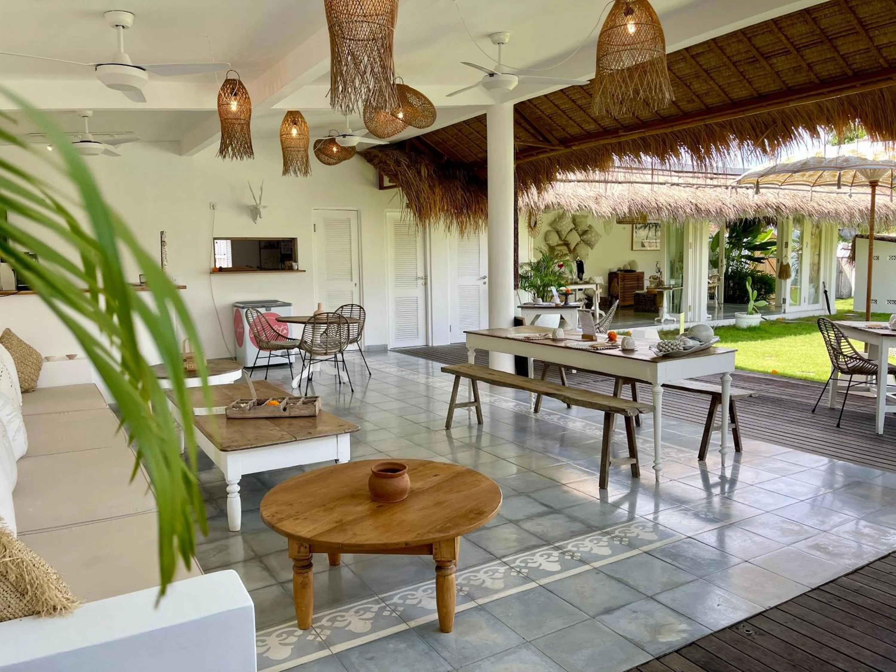 Restaurant/places to eat in The Bingin Beach Villas' Bungalow Resort