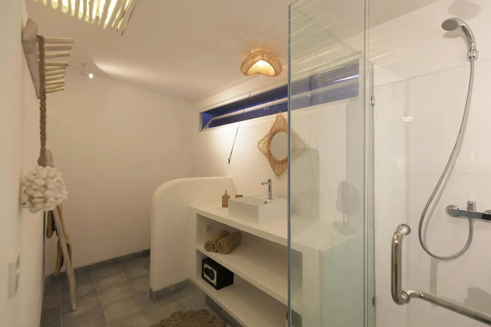 Bathroom in The Bingin Beach Villas' Bungalow Resort