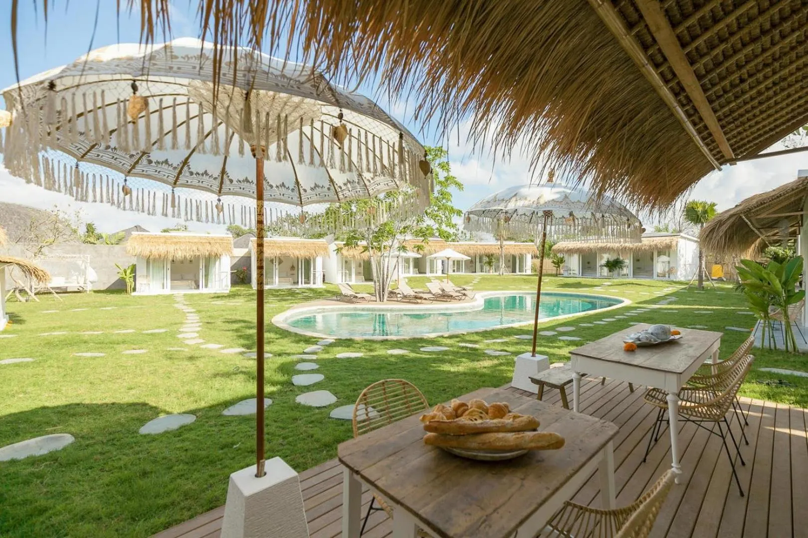 Breakfast in The Bingin Beach Villas' Bungalow Resort