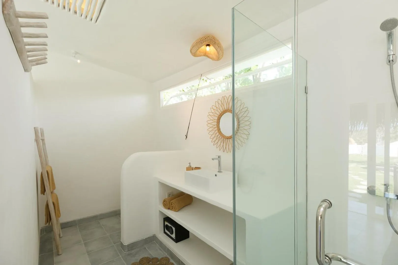 Bathroom in The Bingin Beach Villas' Bungalow Resort