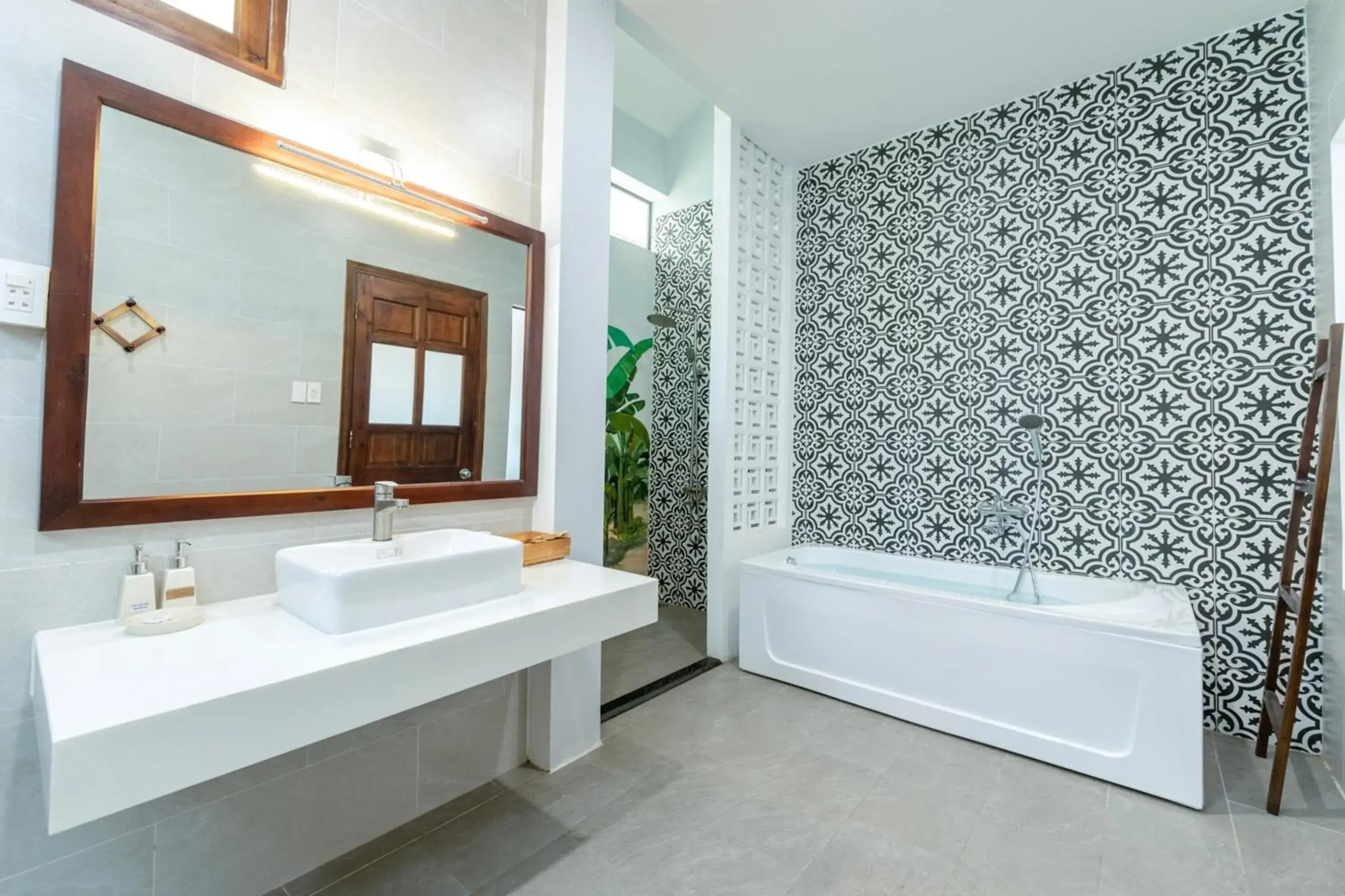 Twin Room with Pool View in Kingo Retreat Resort Twin Room with Pool View in Kingo Retreat Resort