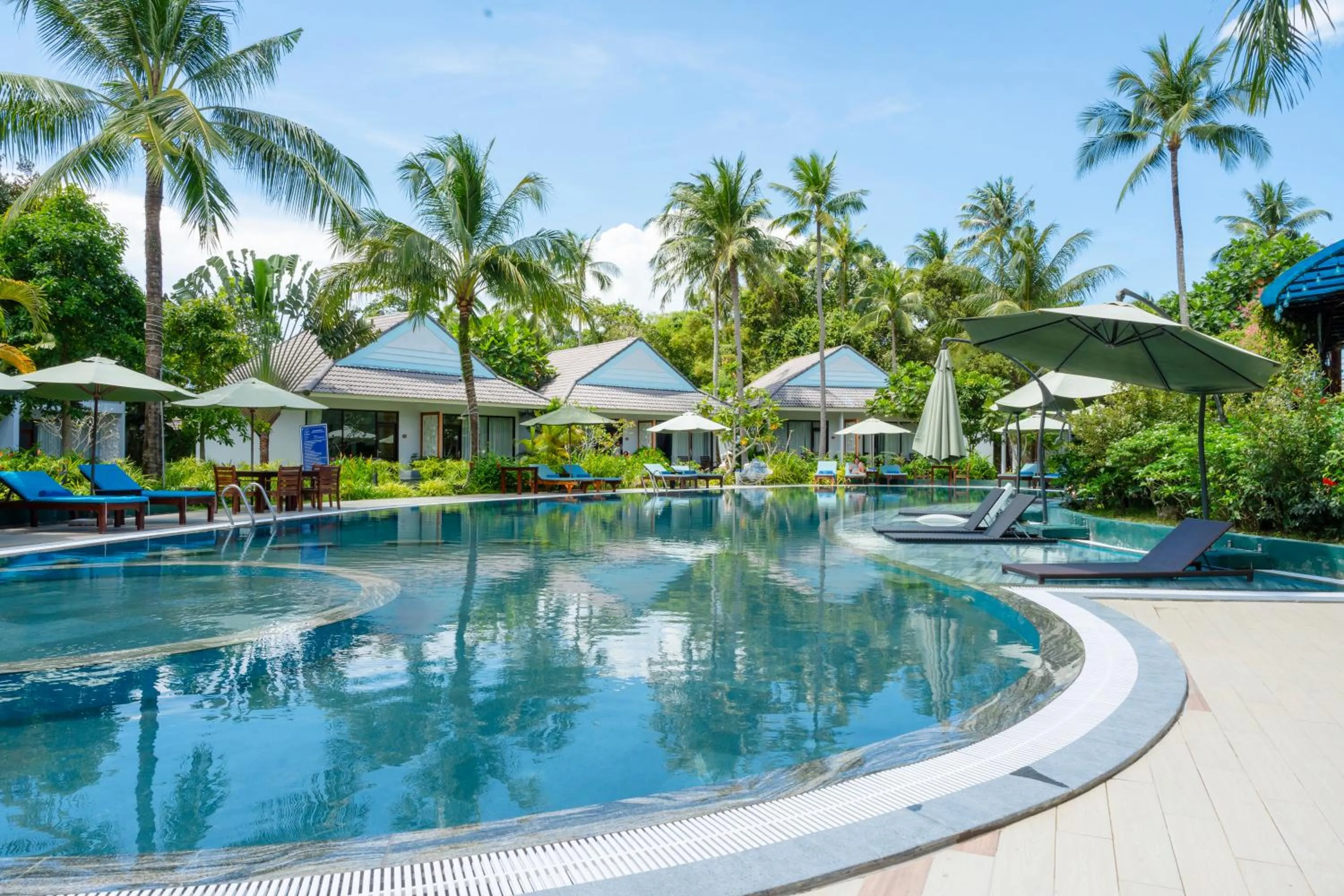 Swimming pool in Kingo Retreat Resort