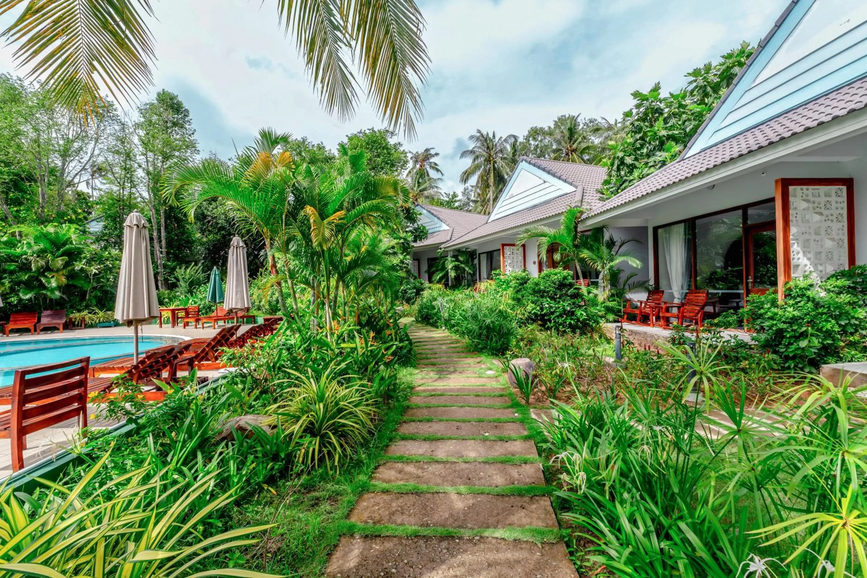 Garden in Kingo Retreat Resort