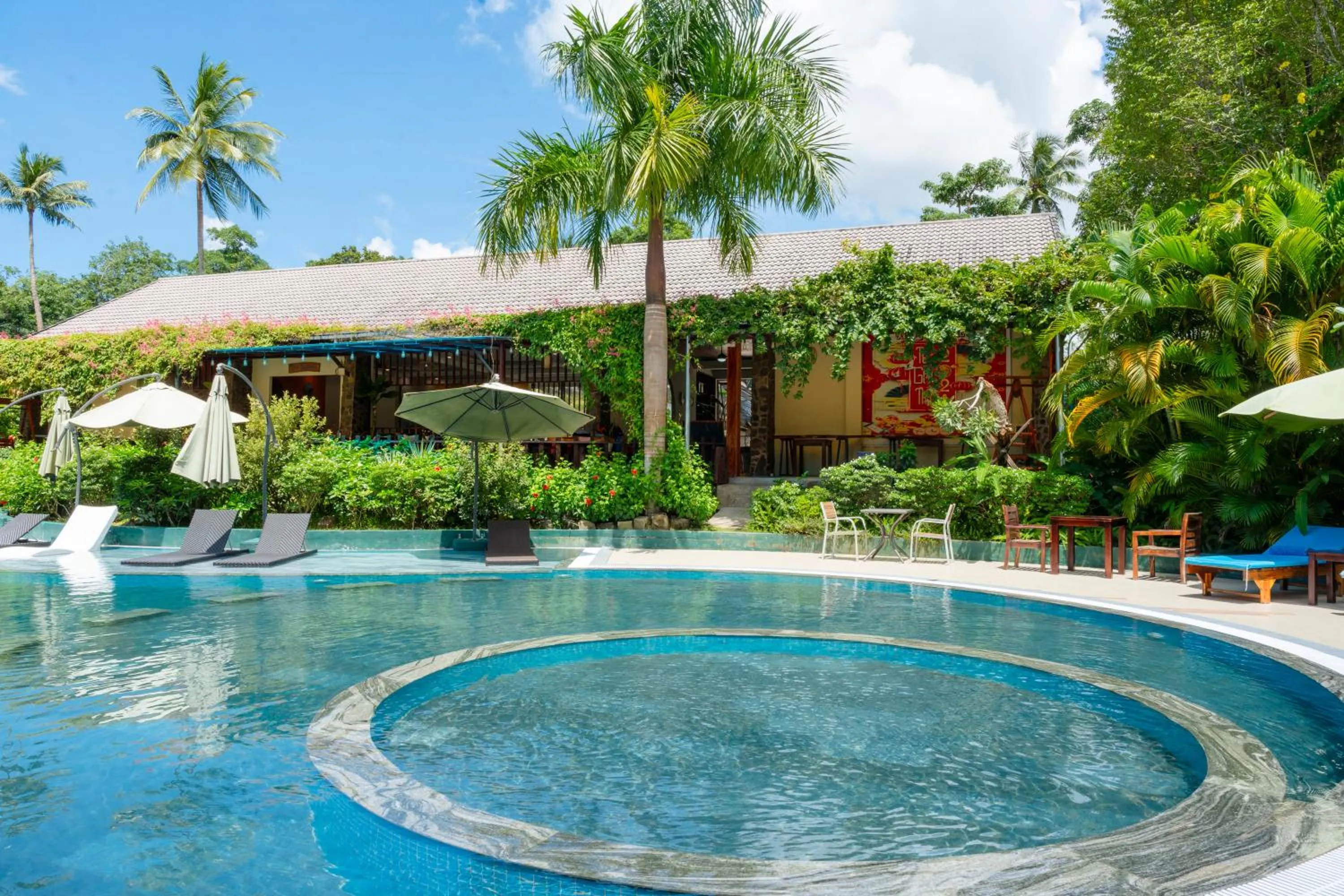 Patio in Kingo Retreat Resort