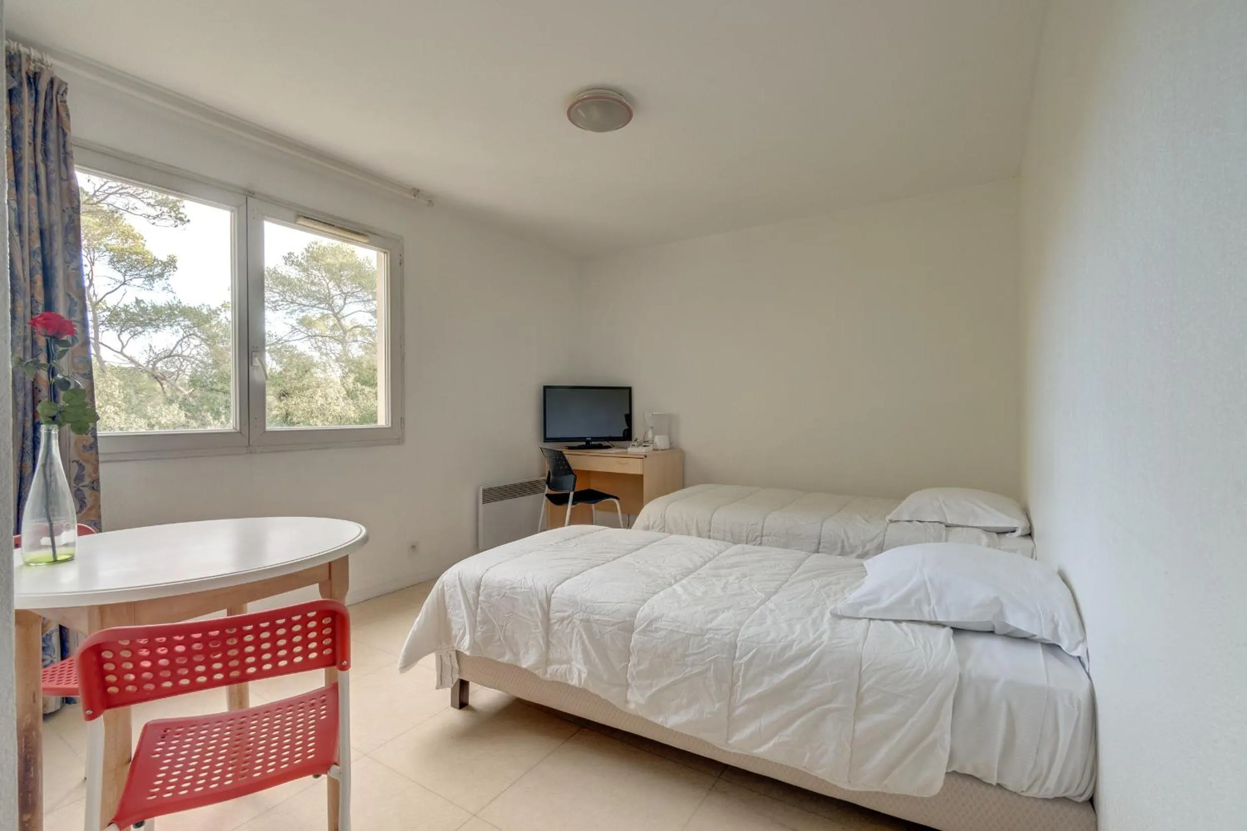 Bed in City Résidence Sophia