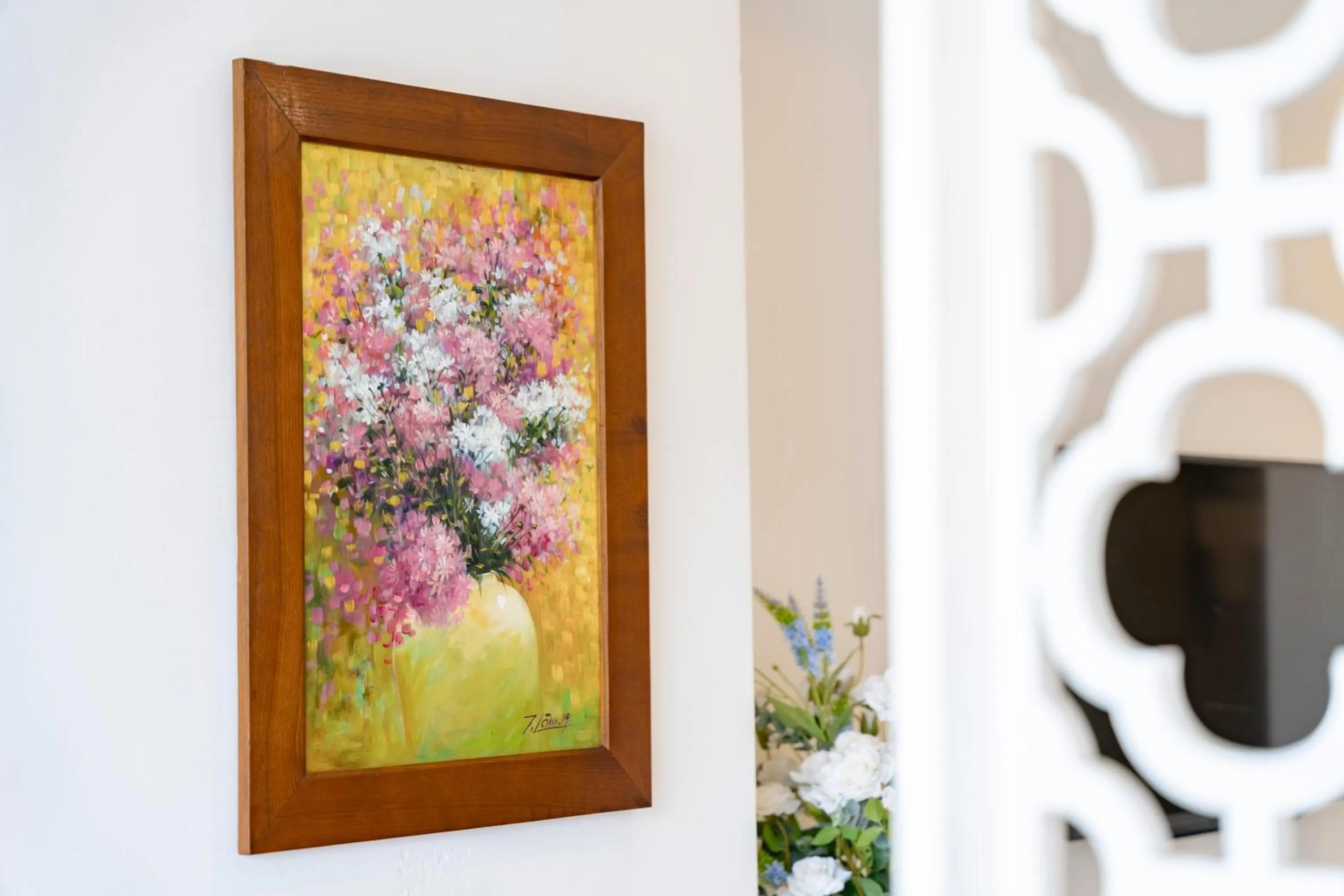 Decorative detail in Minasi HanoiOi Lakeside Hotel