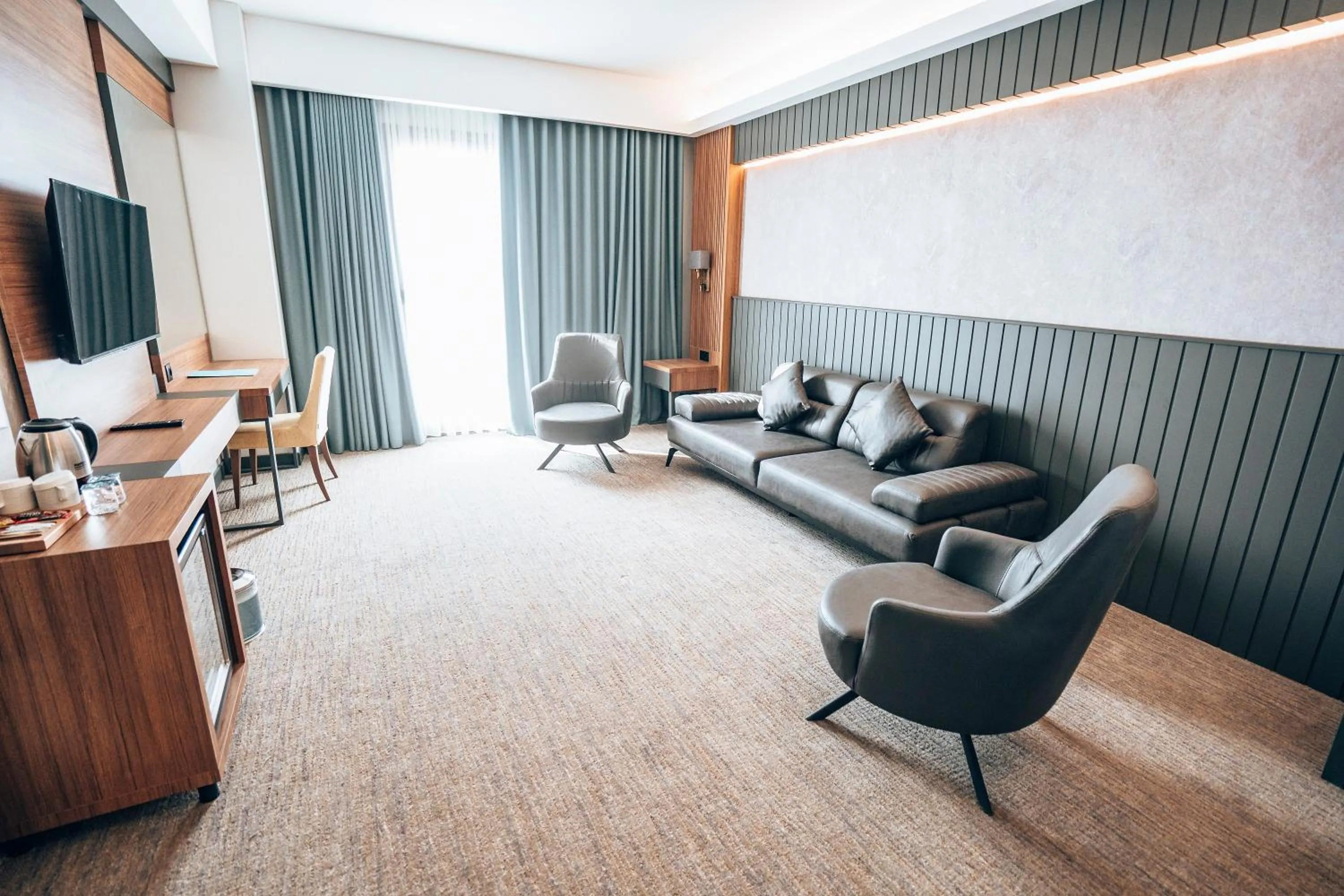 ADEMPİRA TERMAL&SPAHOTEL