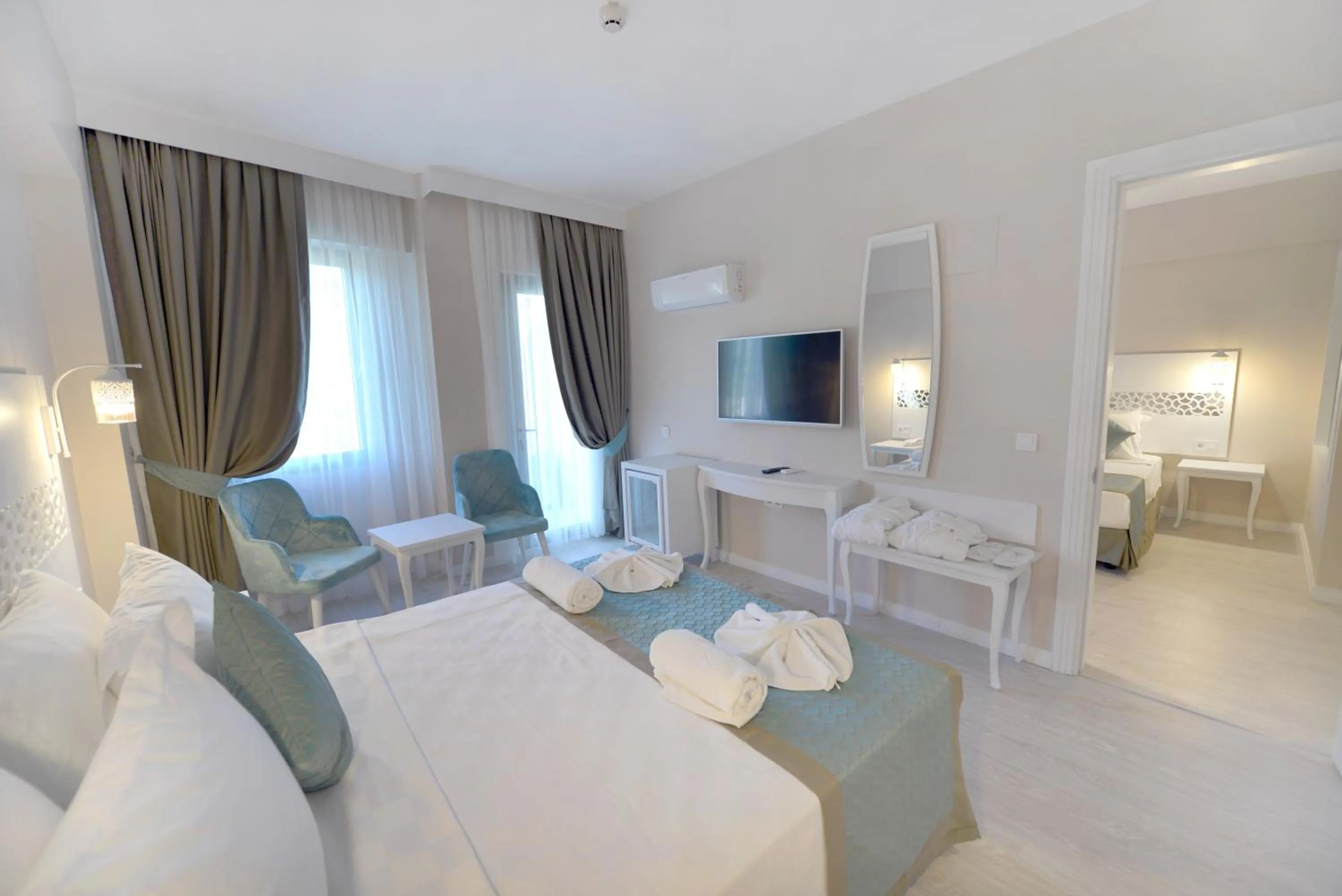 Bed in ADEMPİRA TERMAL&SPAHOTEL