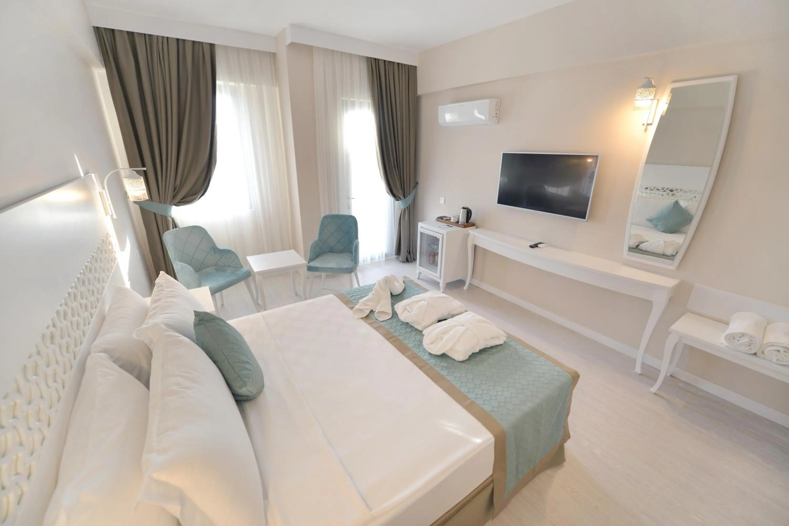 Bed in ADEMPİRA TERMAL&SPAHOTEL