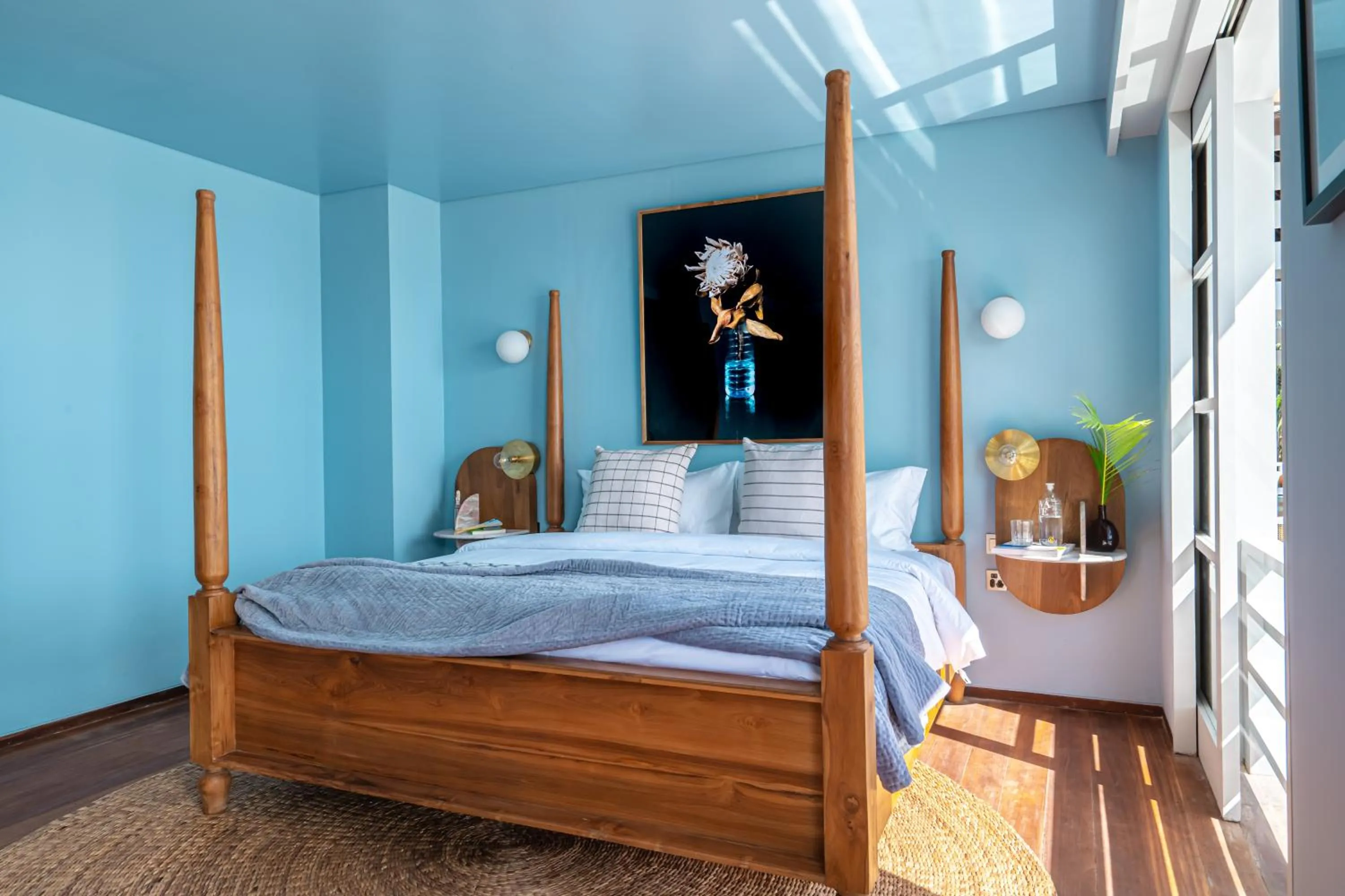 Bed in Ulu Cliffhouse