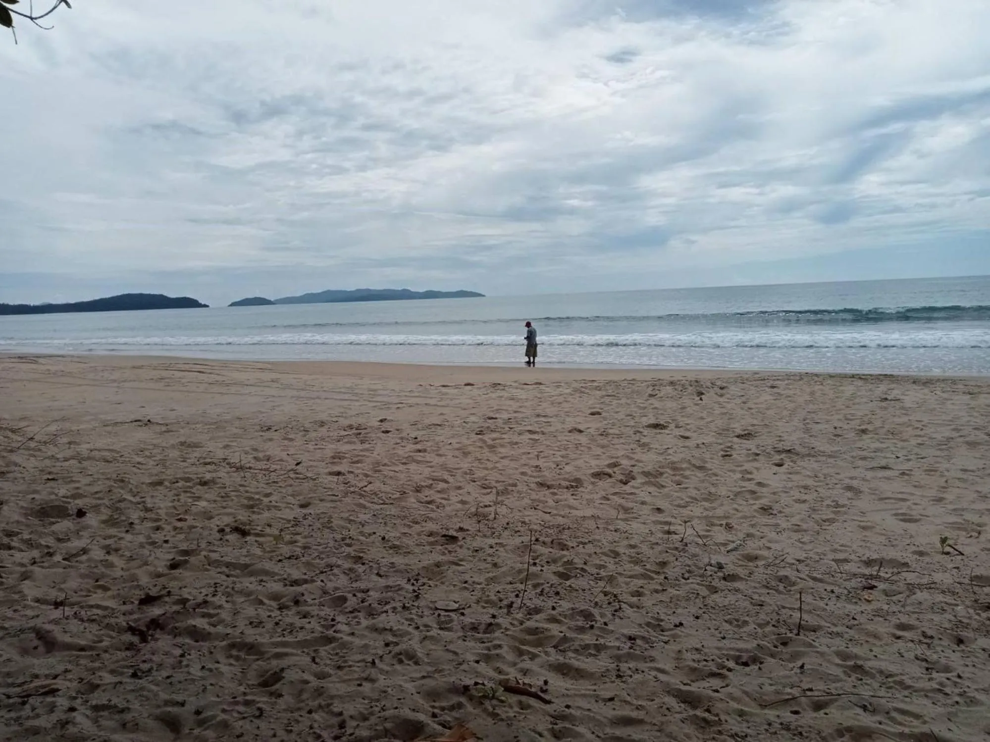 Beach in Basio's Place Tourist Inn by RedDoorz