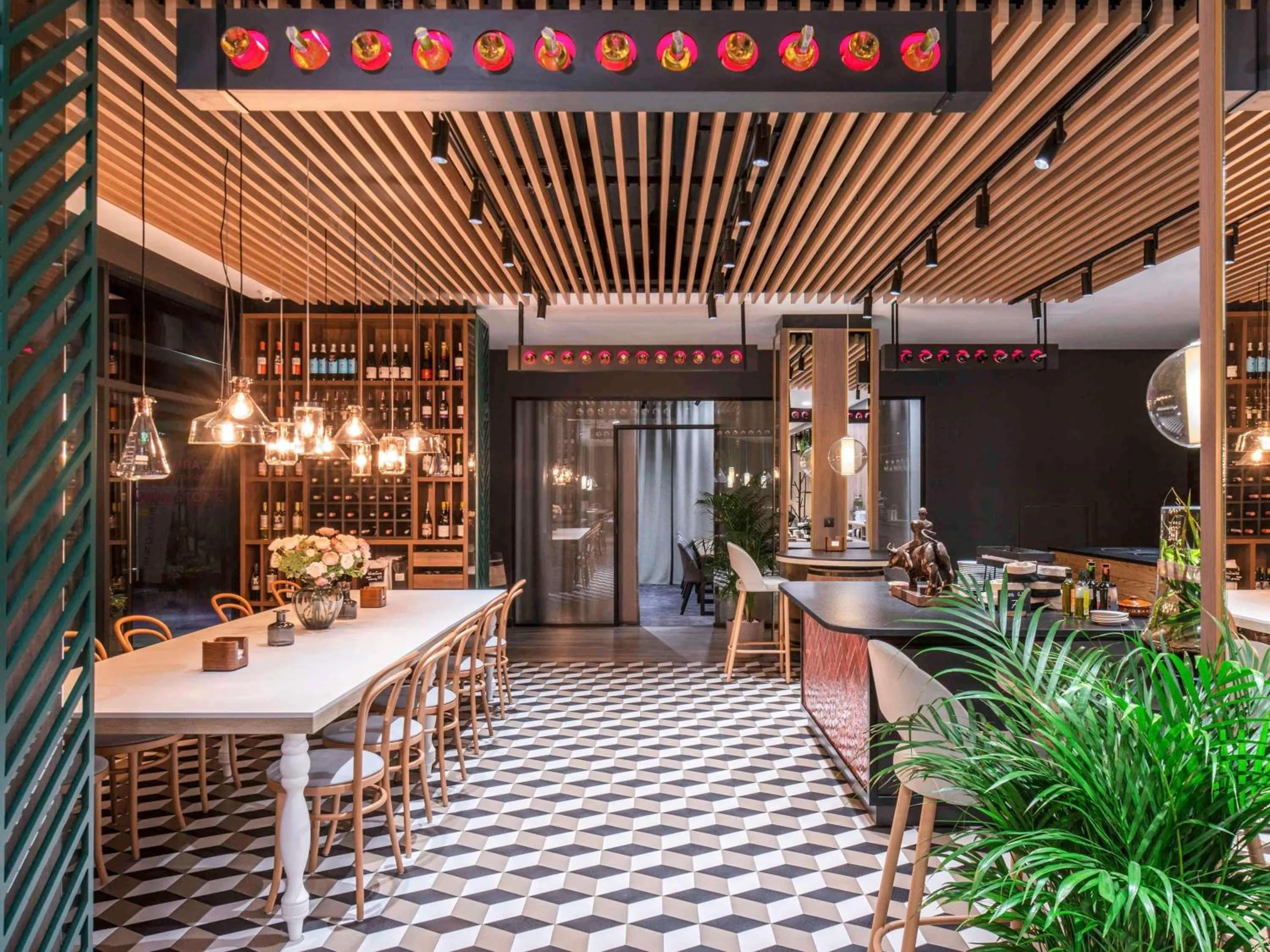 Restaurant/places to eat in ibis Styles Kraków East